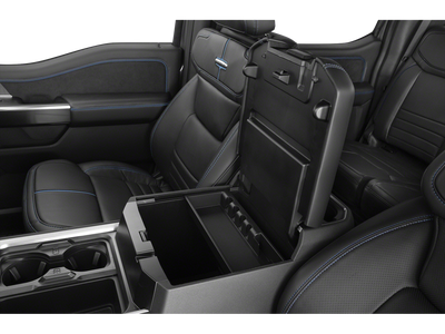 2027 Ford Super Duty F-350 DRW Platinum