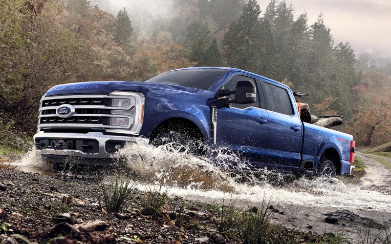 Smart Towing Tech for Work and Weekends around Loxahatchee, FL — Your Guide to the 2026 Ford Super Duty F-250