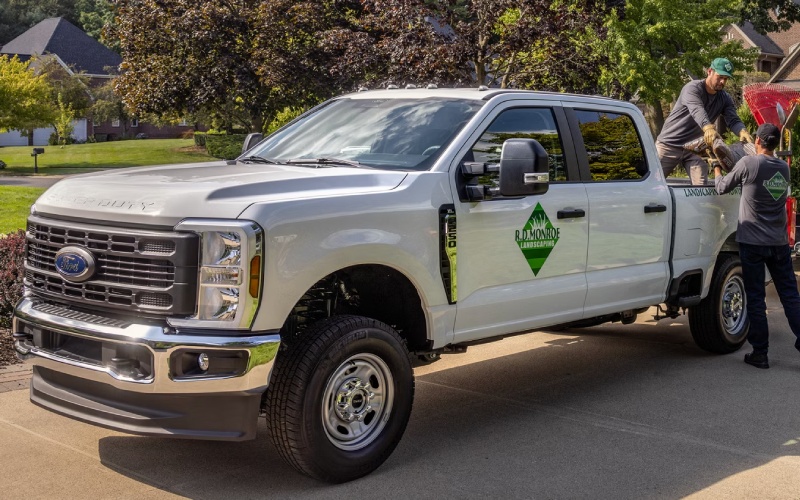 Towing Tech Made Easy around Wellington, FL — How the 2026 Ford Super Duty F-250 Streamlines Hookups and Backups