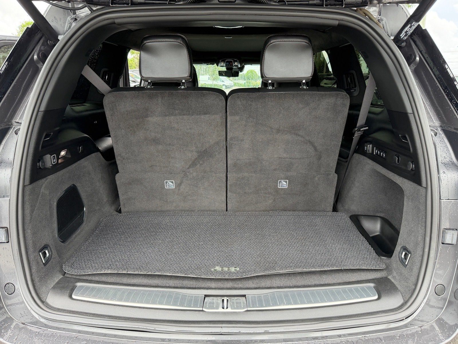 2022 Jeep Grand Cherokee L Summit Reserve
