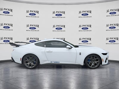 2026 Ford Mustang Premium