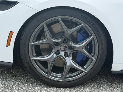 2026 Ford Mustang Premium