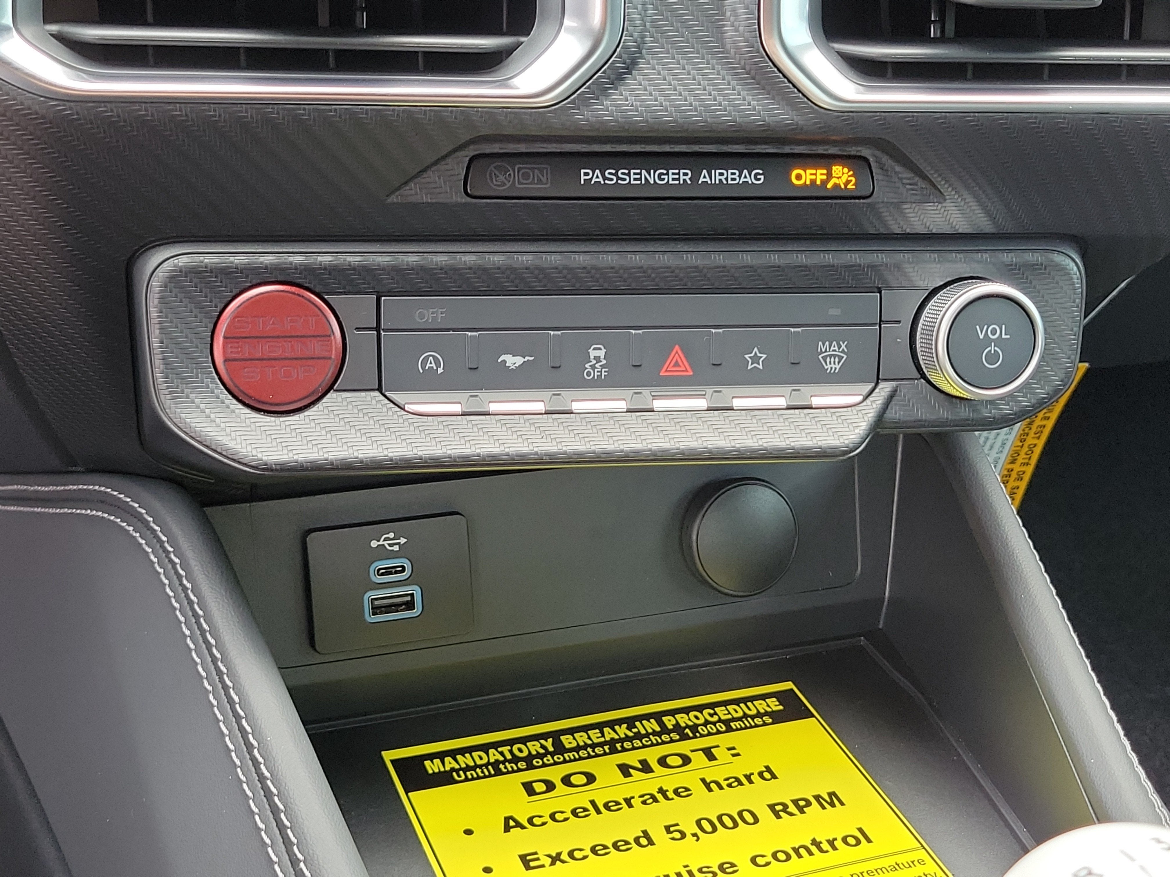2026 Ford Mustang Premium