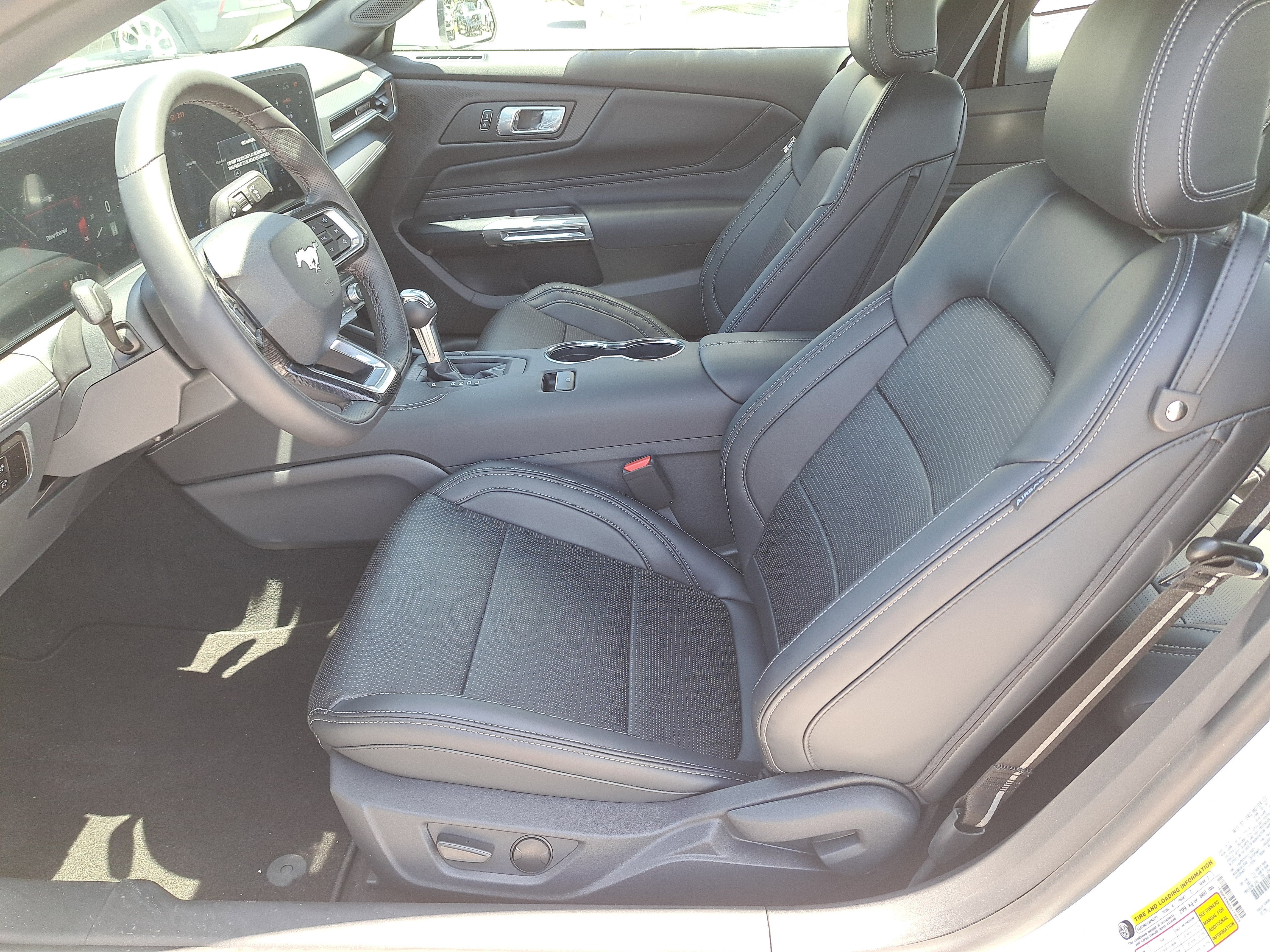 2025 Ford Mustang EcoBoost Premium