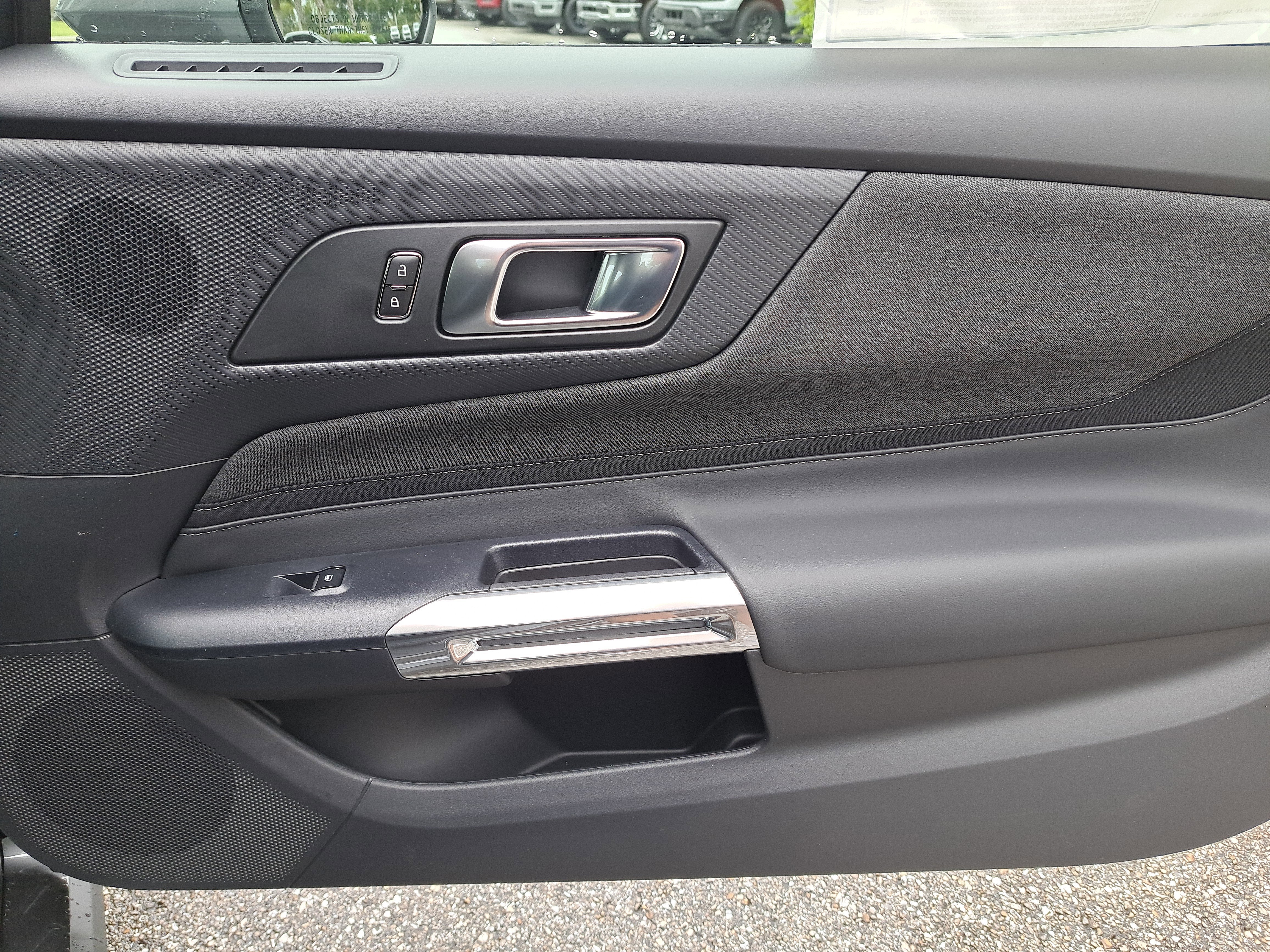 2025 Ford Mustang EcoBoost