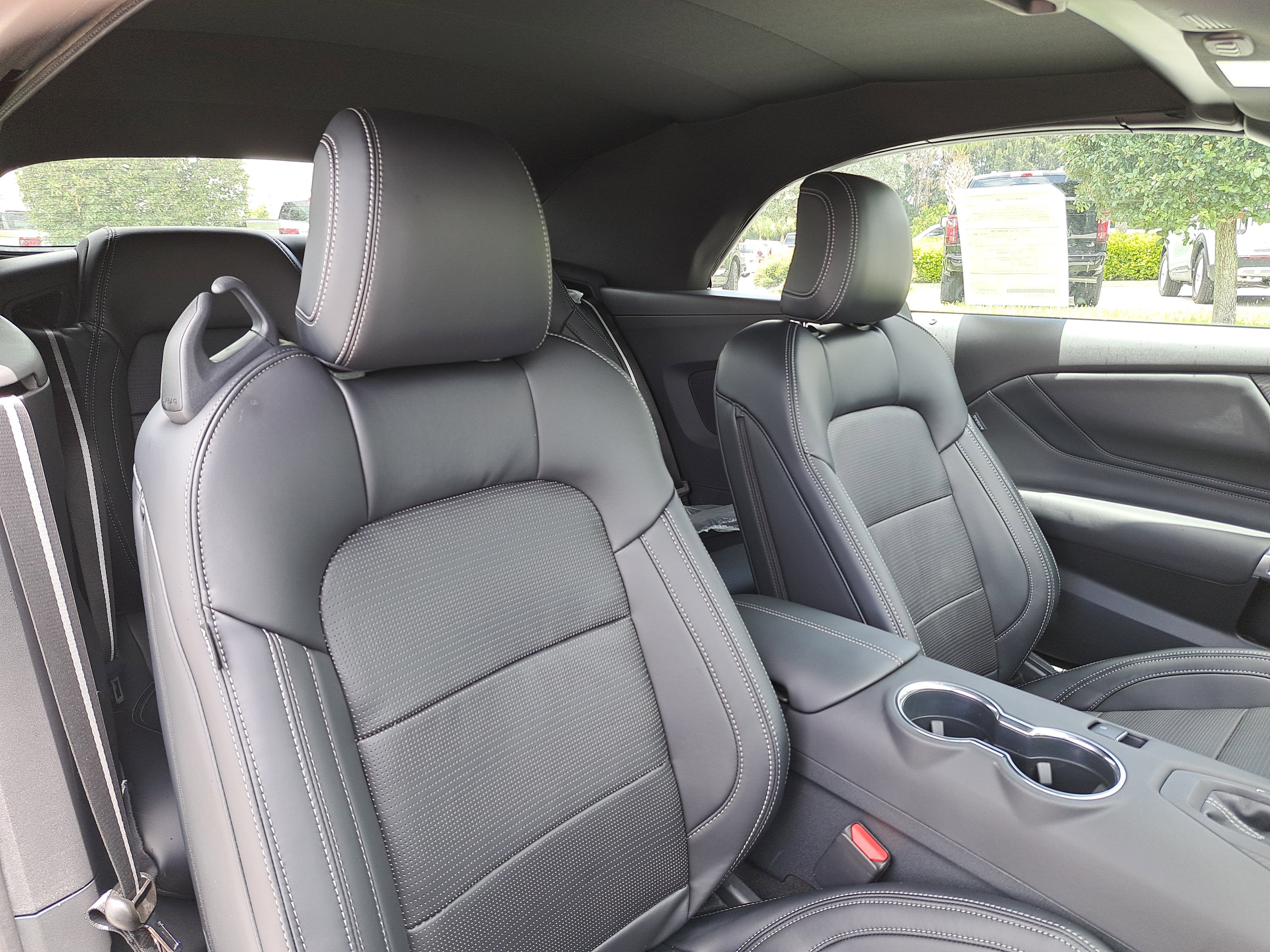 2025 Ford Mustang EcoBoost Premium