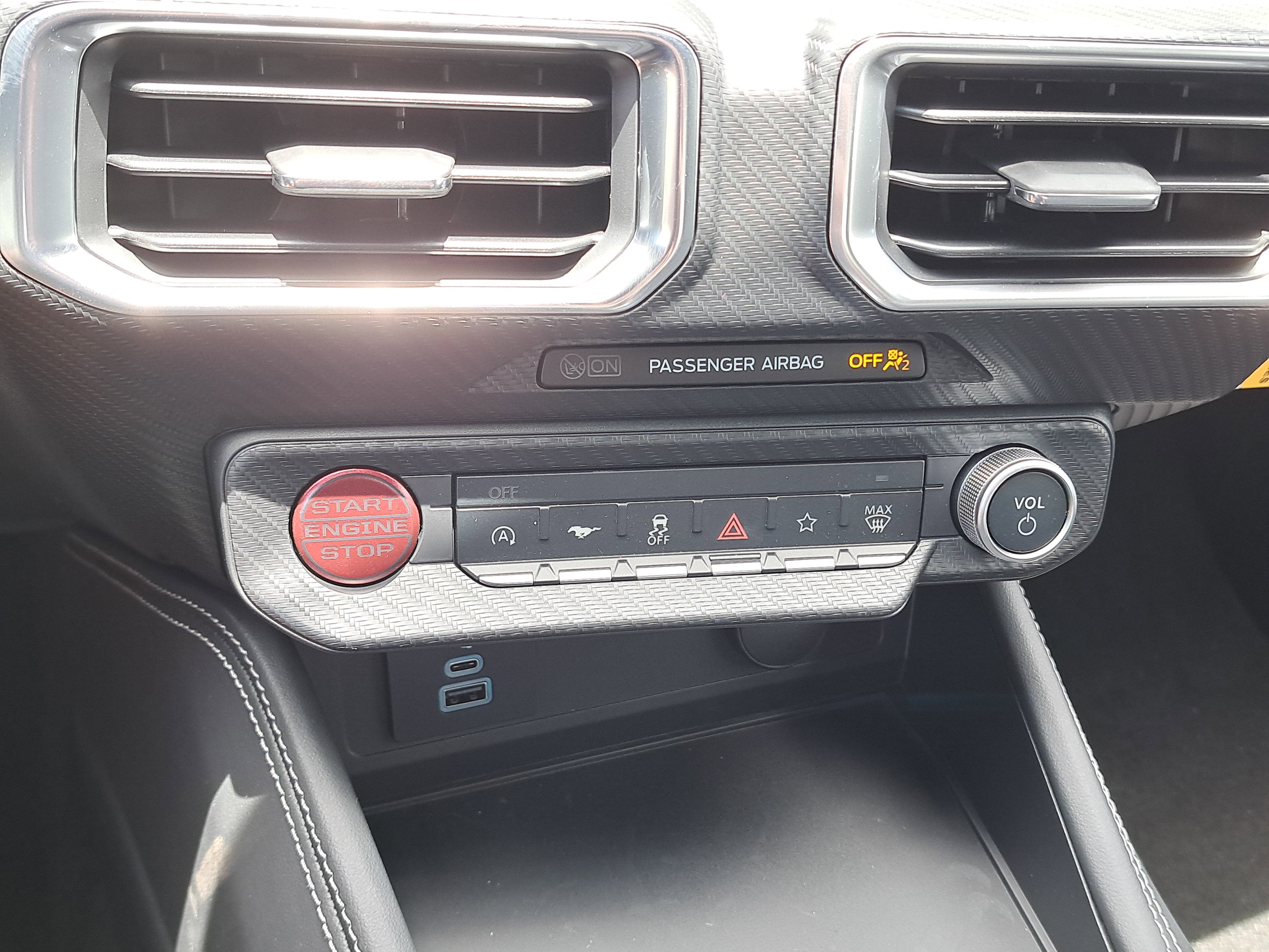 2025 Ford Mustang EcoBoost Premium