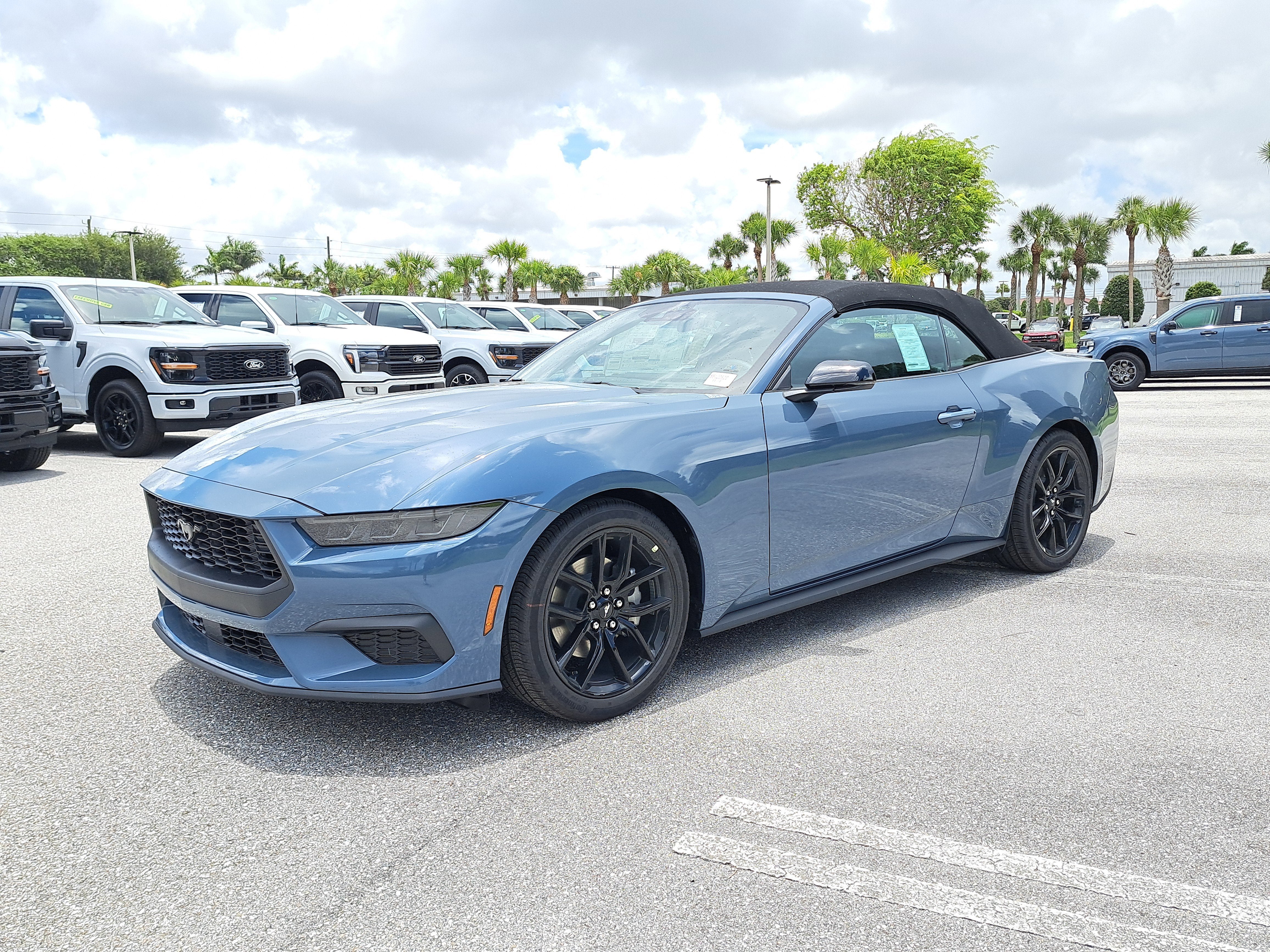 2025 Ford Mustang EcoBoost Premium