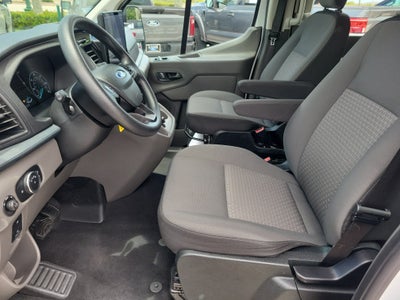 2024 Ford Transit Passenger Wagon XLT