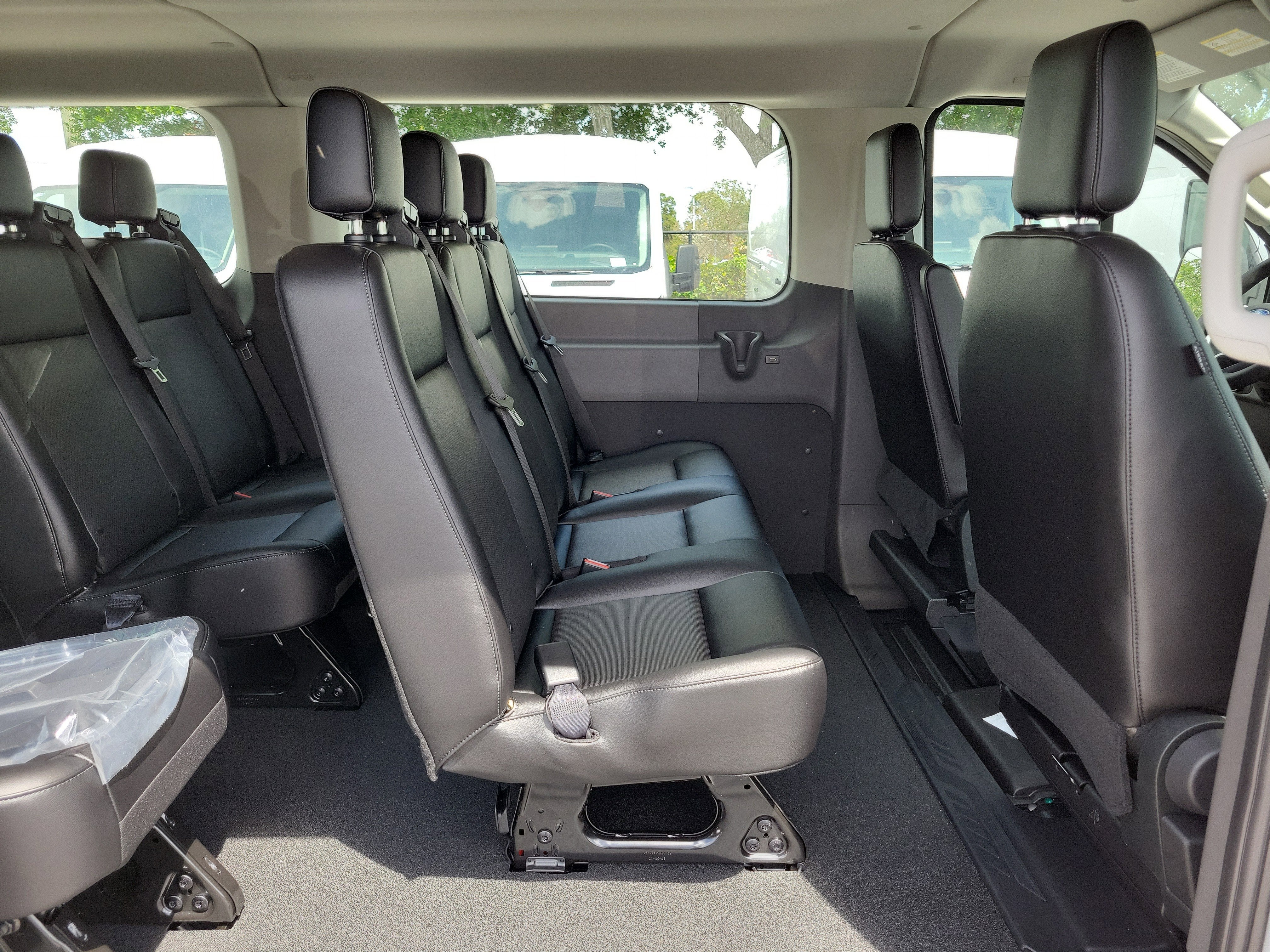 2026 Ford Transit Passenger Wagon Base