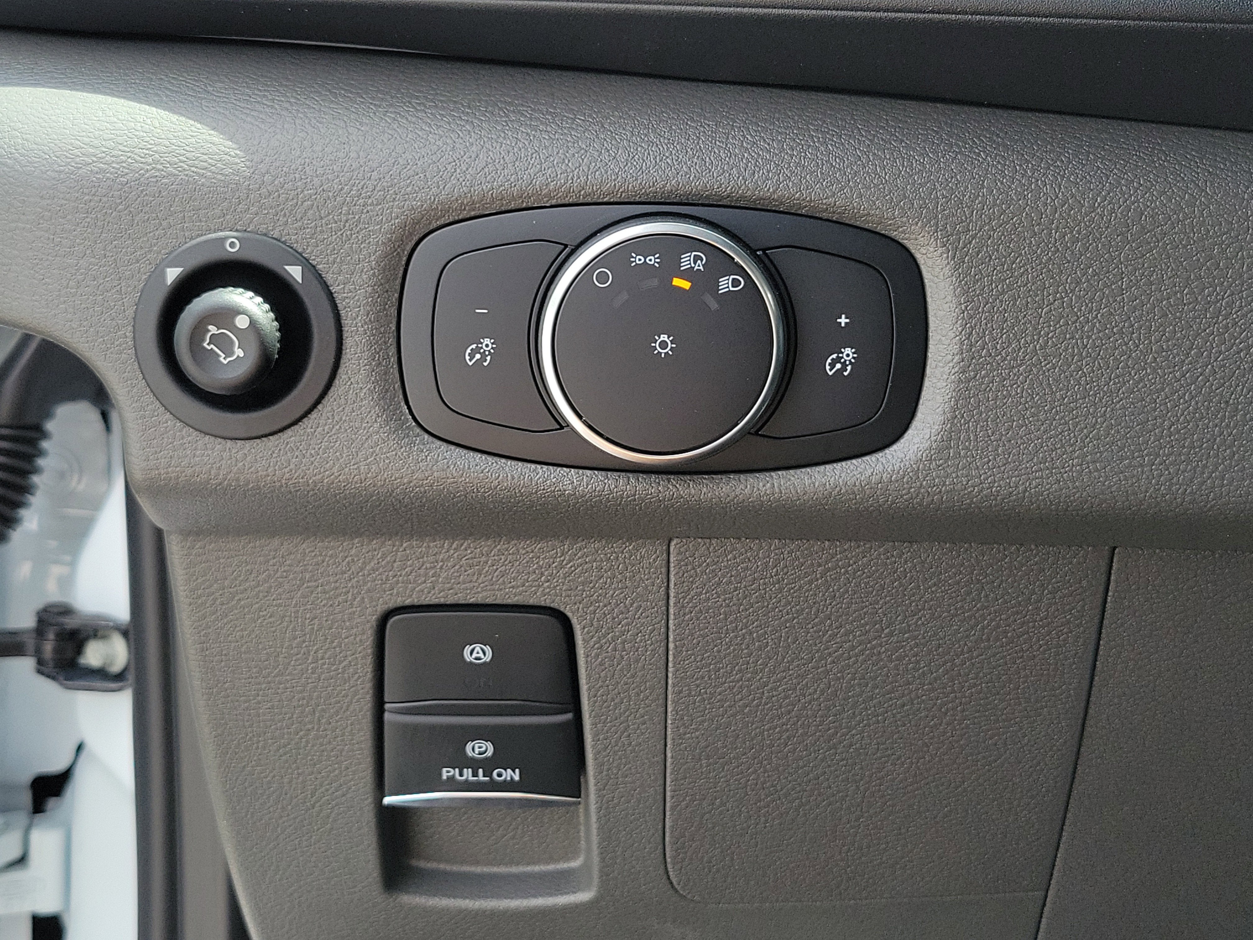 2026 Ford Transit Passenger Wagon Base