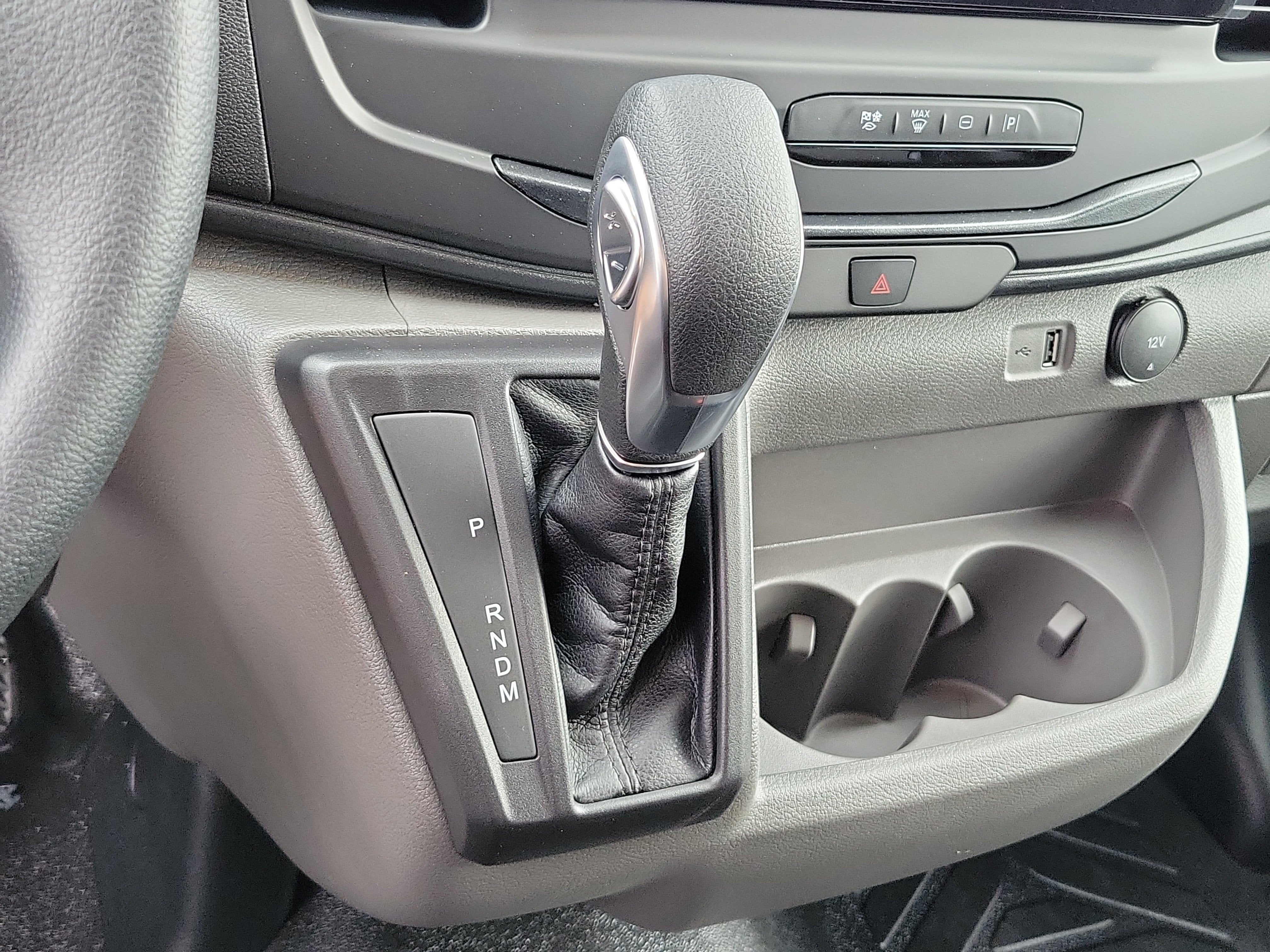 2026 Ford Transit Passenger Wagon XL
