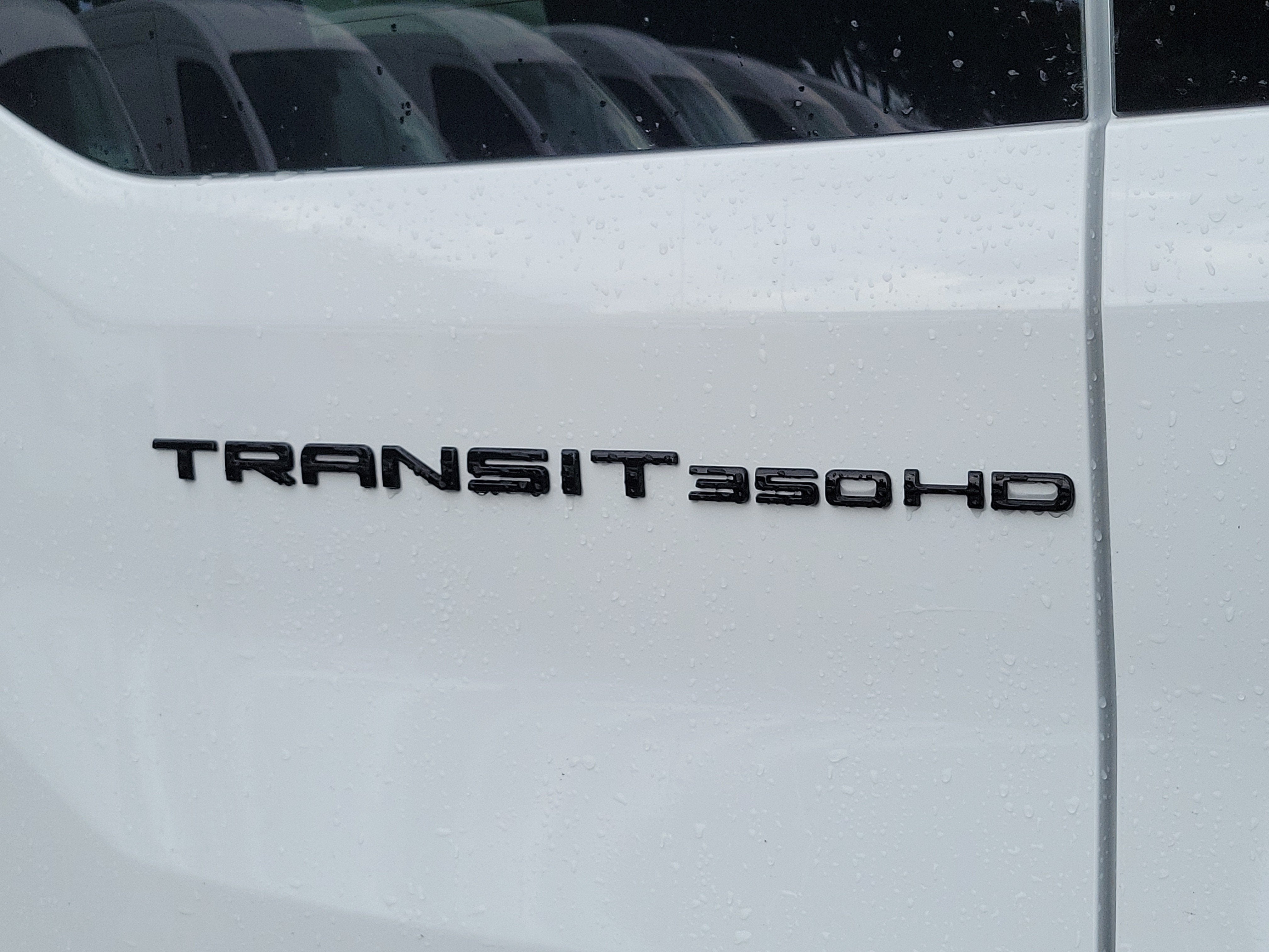 2026 Ford Transit Passenger Wagon XL