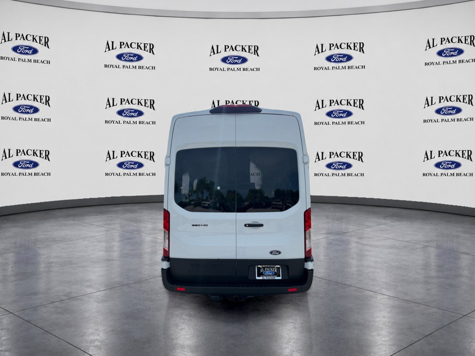 2027 Ford Transit Passenger Wagon XL