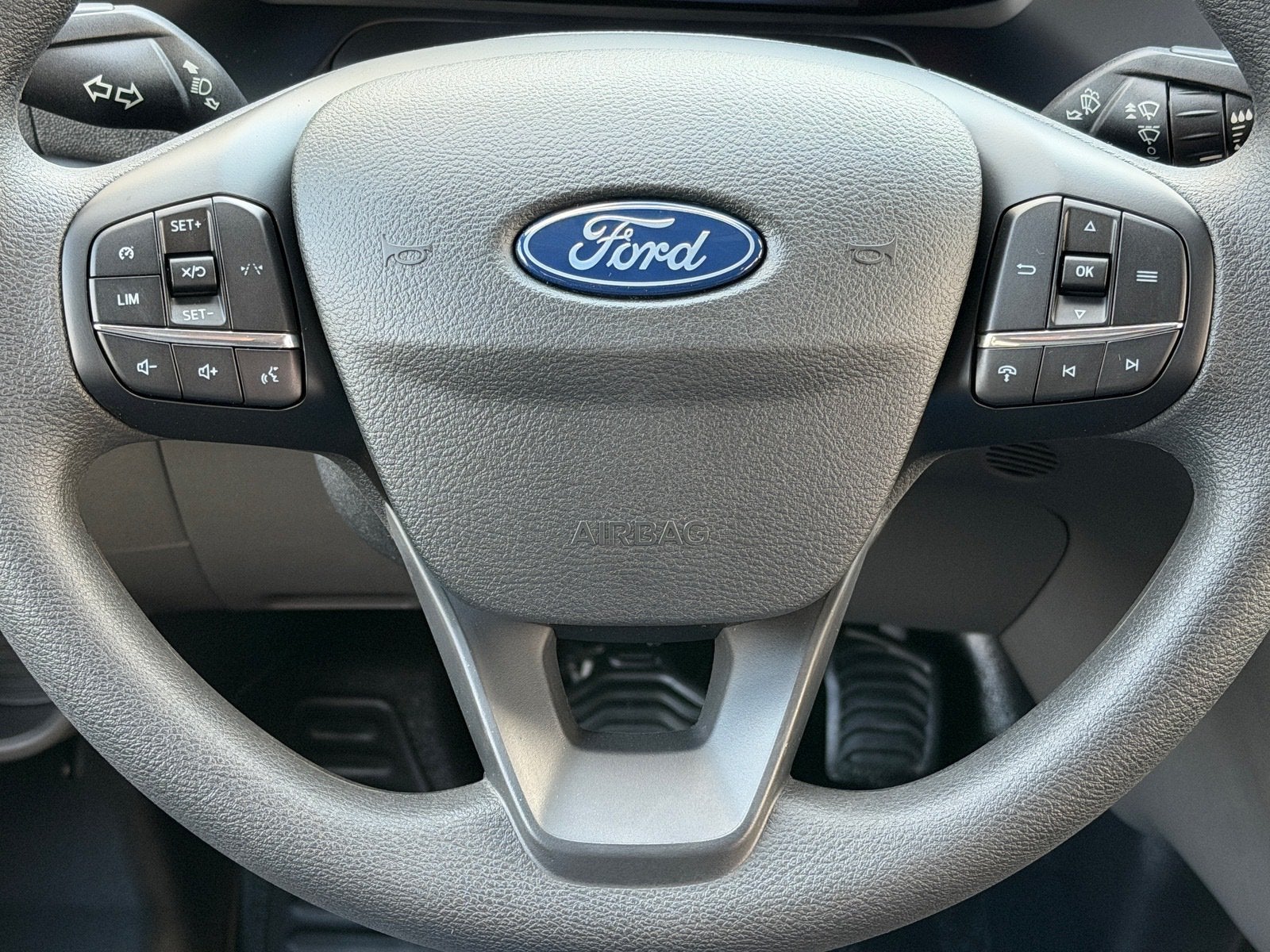 2027 Ford Transit Passenger Wagon Passenger Van XL
