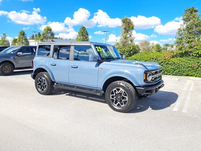 2023 Ford Bronco Outer Banks