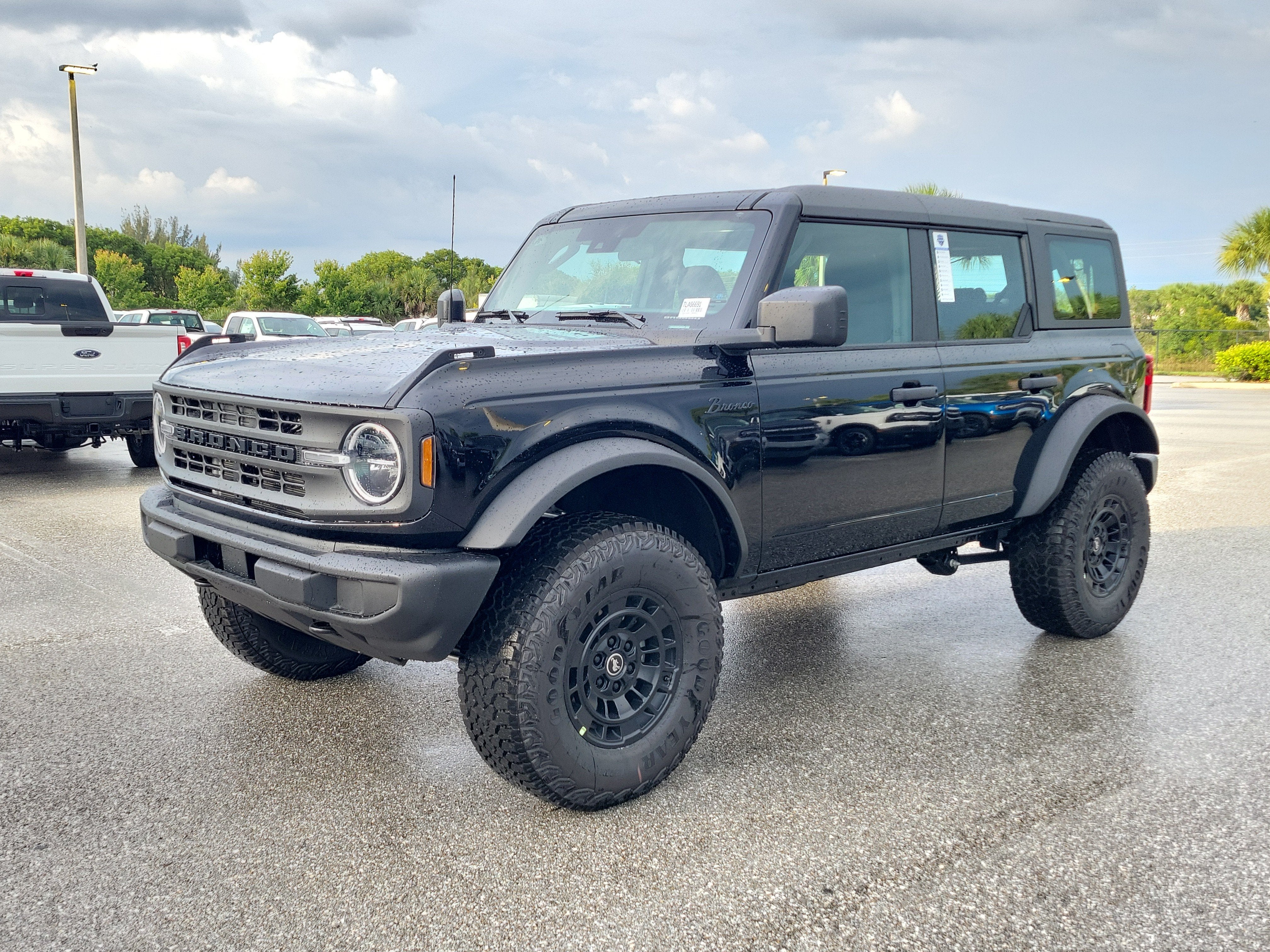 2026 Ford Bronco Base