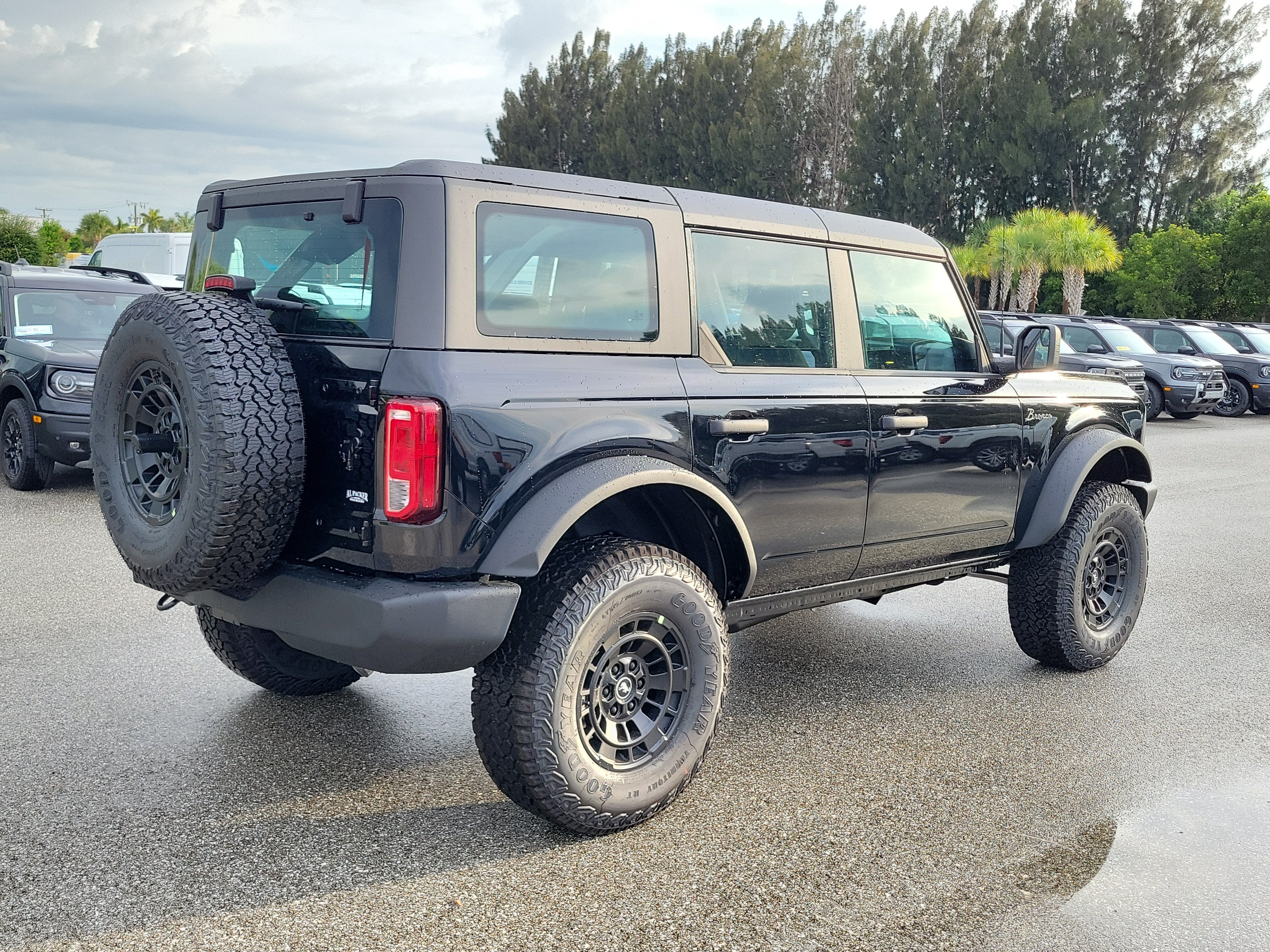 2026 Ford Bronco Base