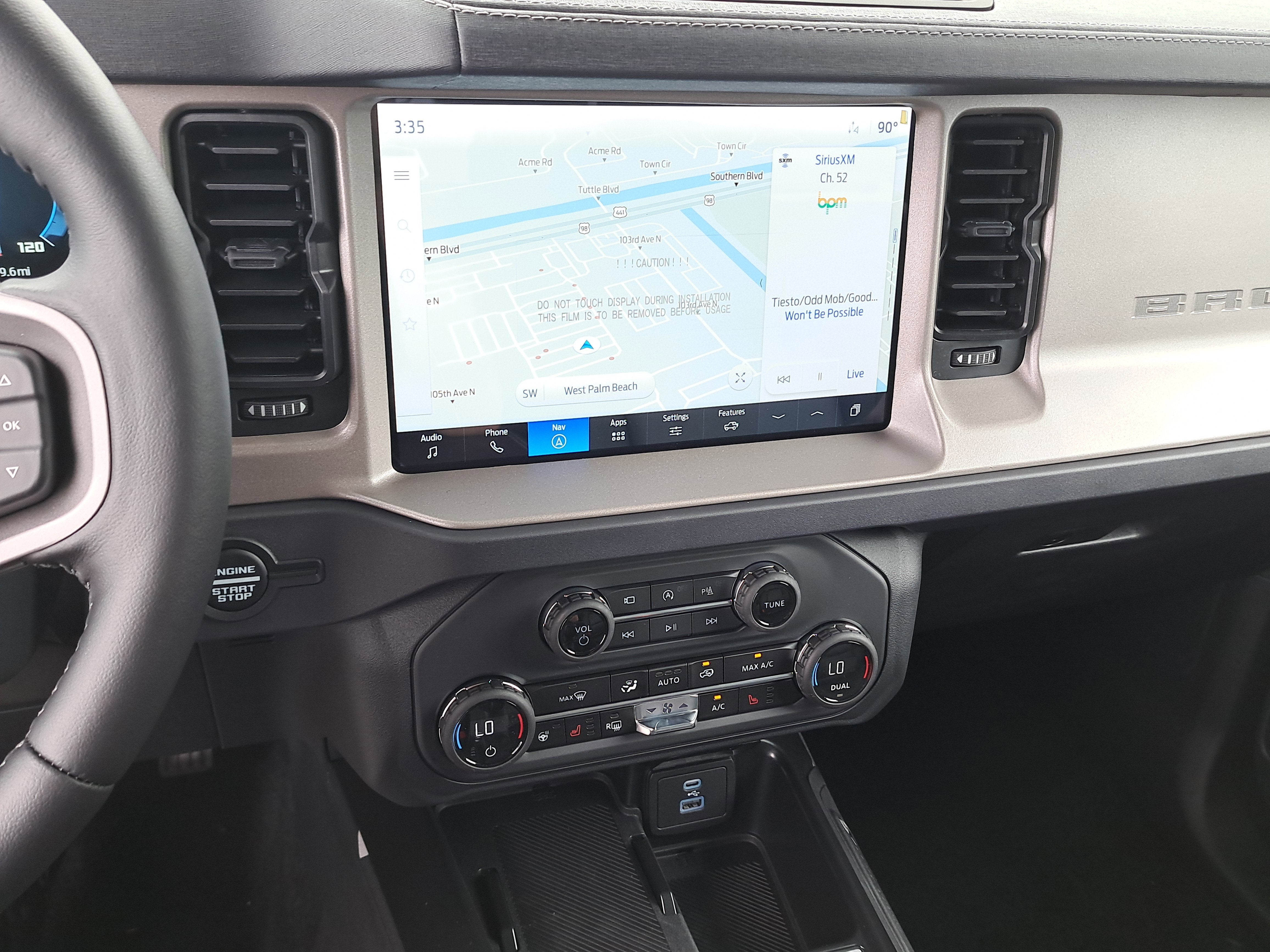 2025 Ford Bronco Outer Banks