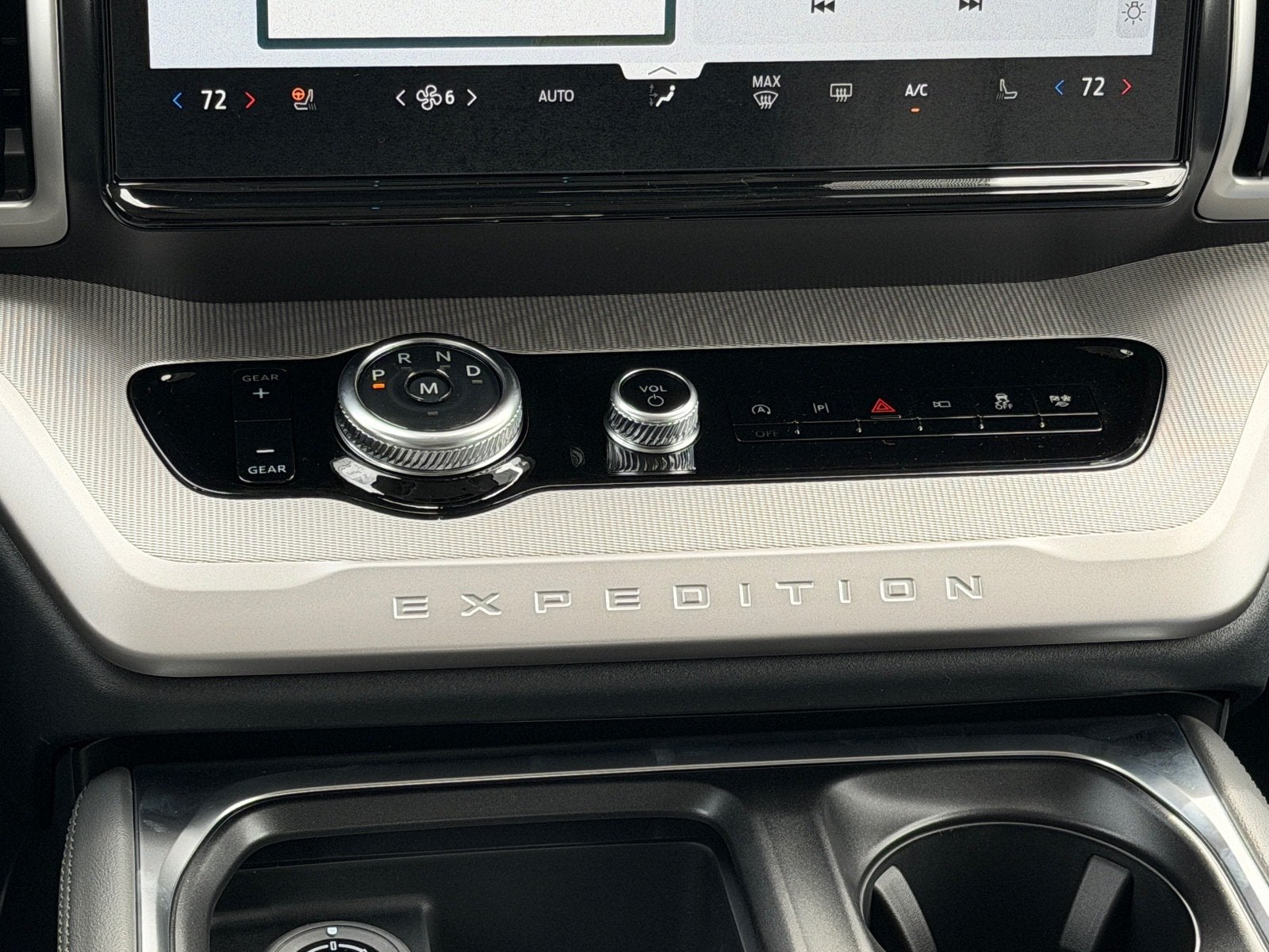 2027 Ford Expedition Max Active