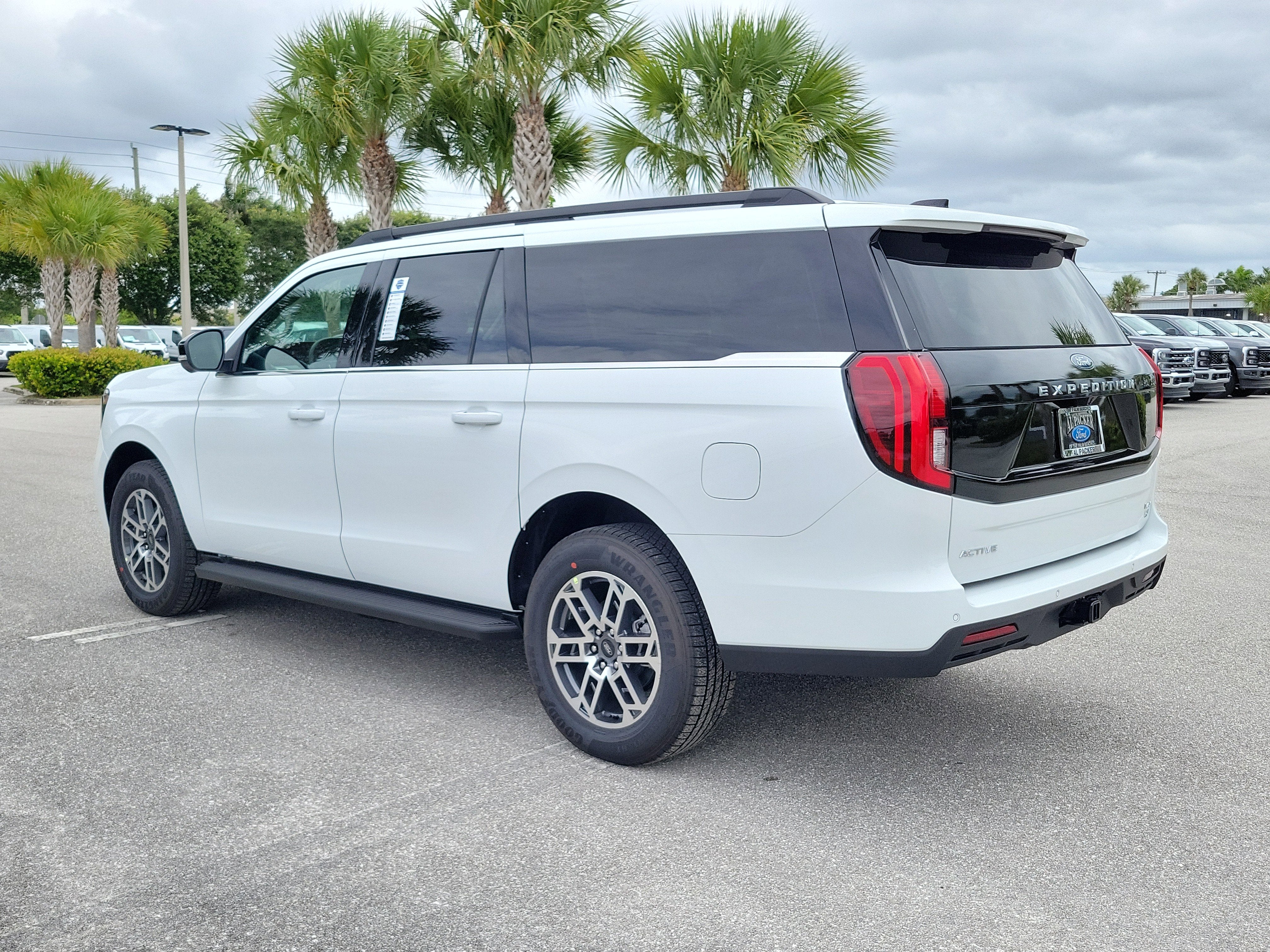 2026 Ford Expedition Max Active