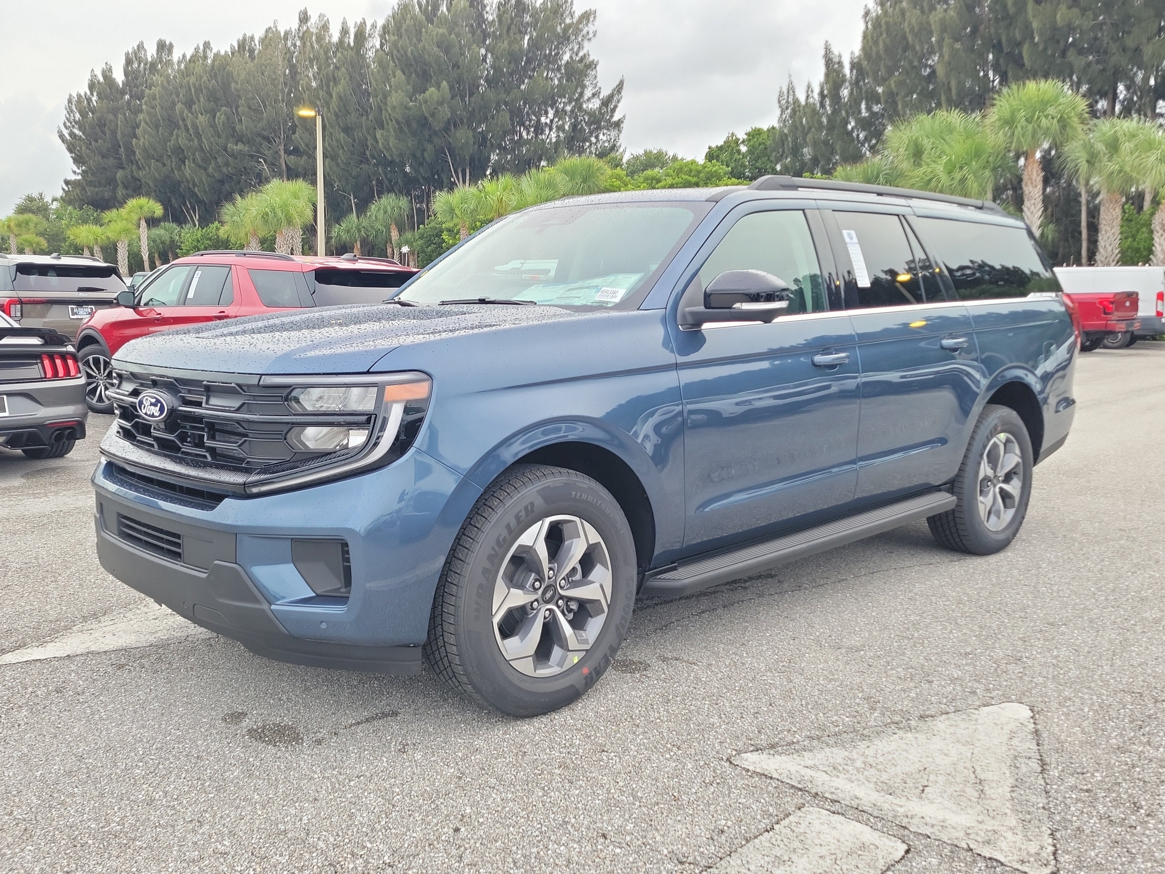2027 Ford Expedition Max Active