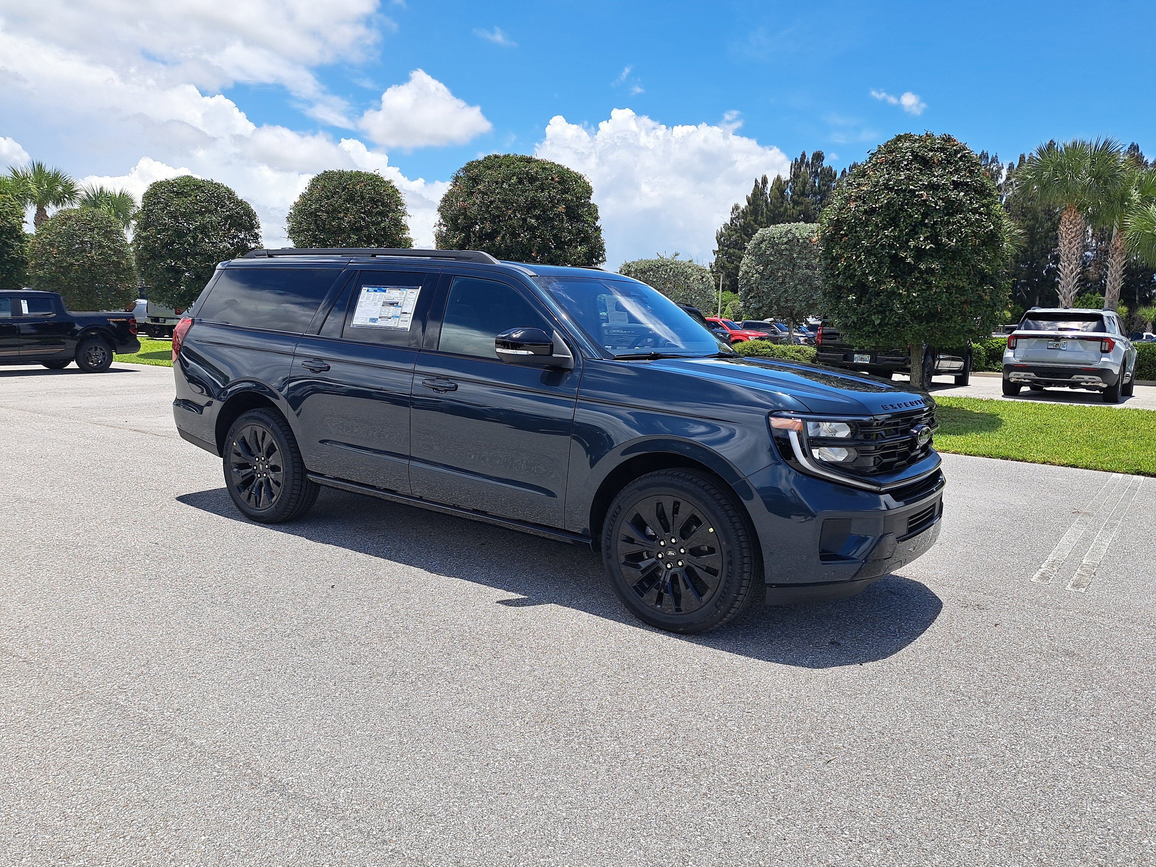 2025 Ford Expedition Max Platinum