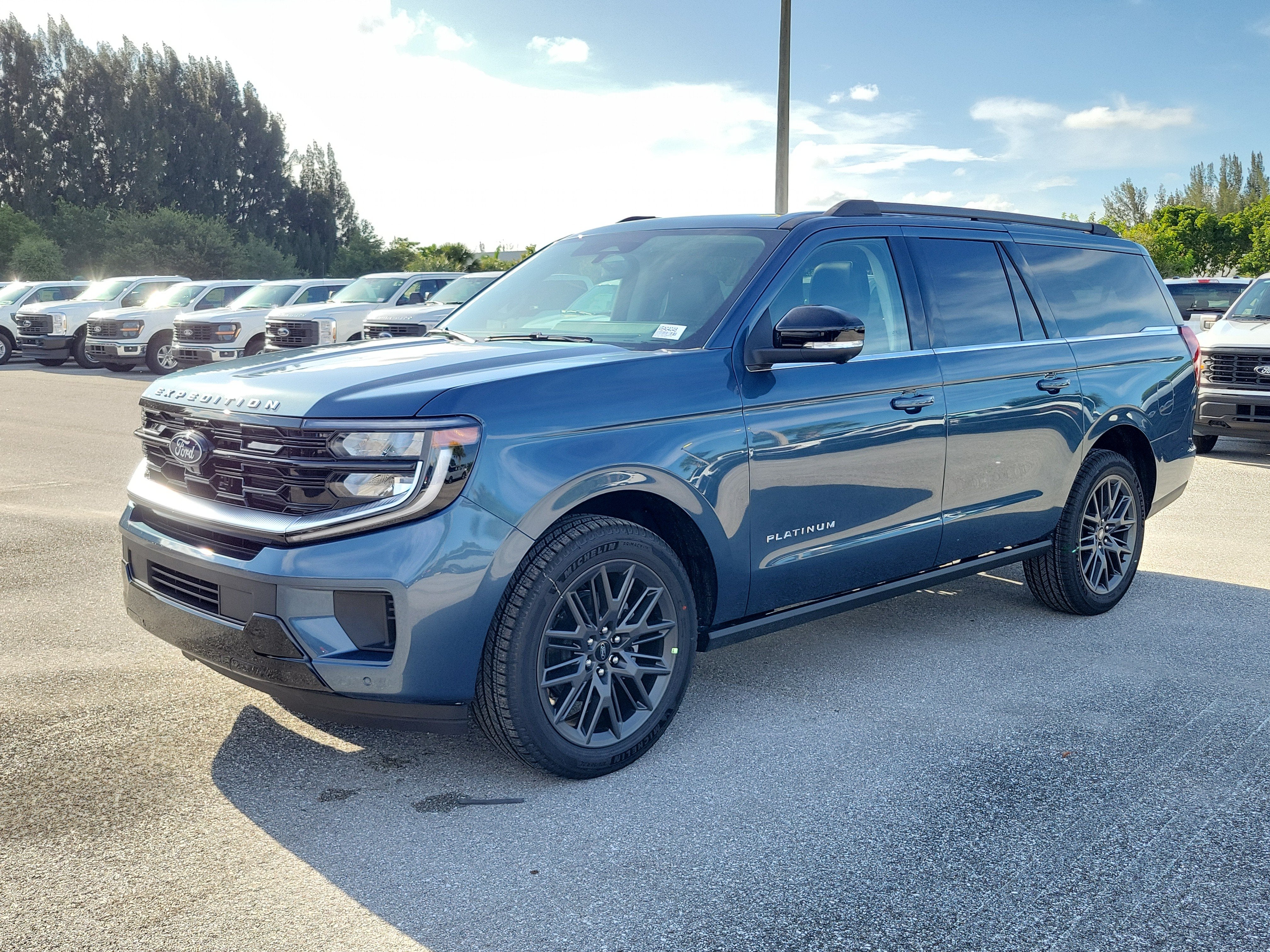 2027 Ford Expedition Max Platinum
