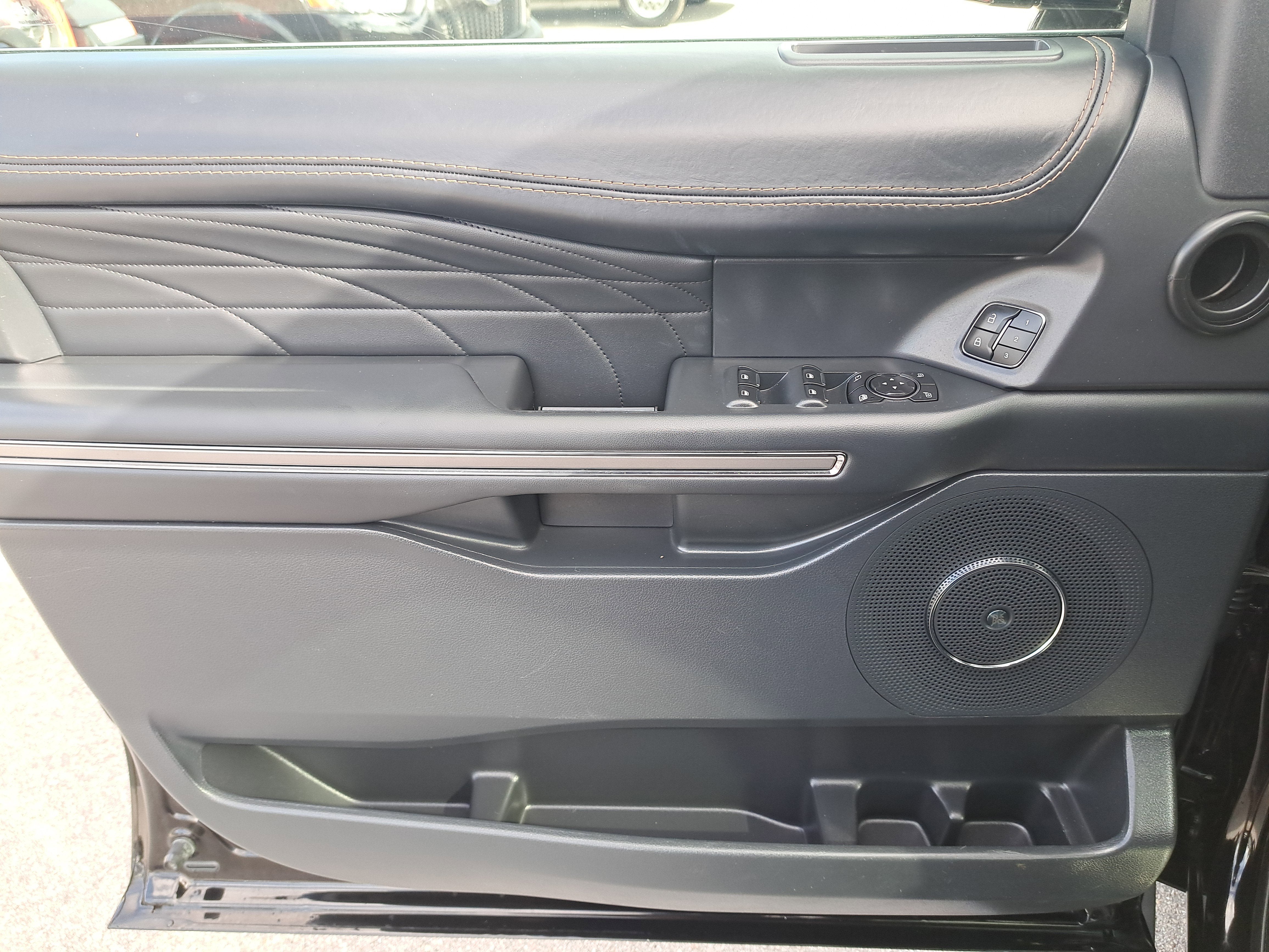 2022 Ford Expedition Platinum