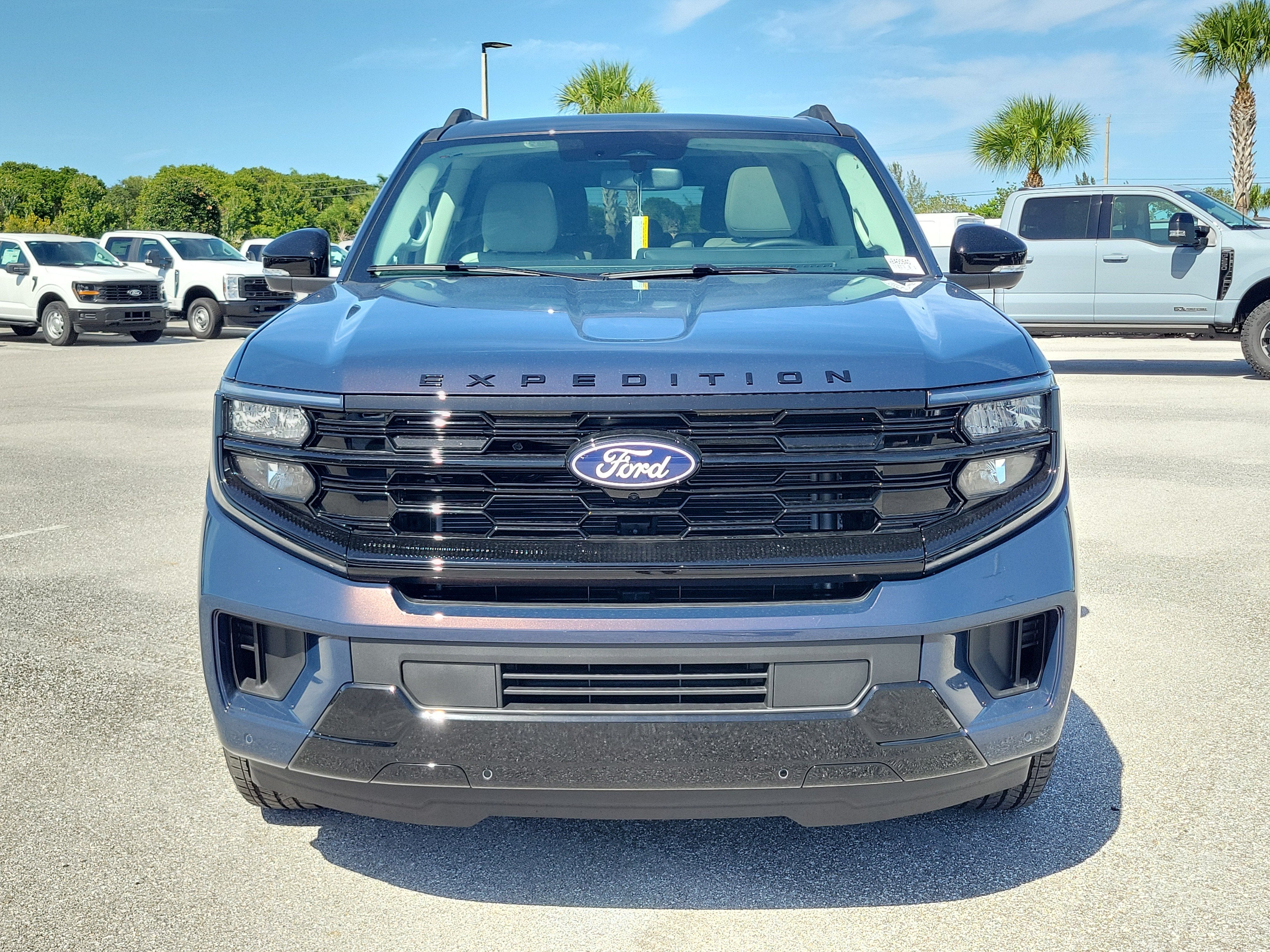 2027 Ford Expedition Platinum