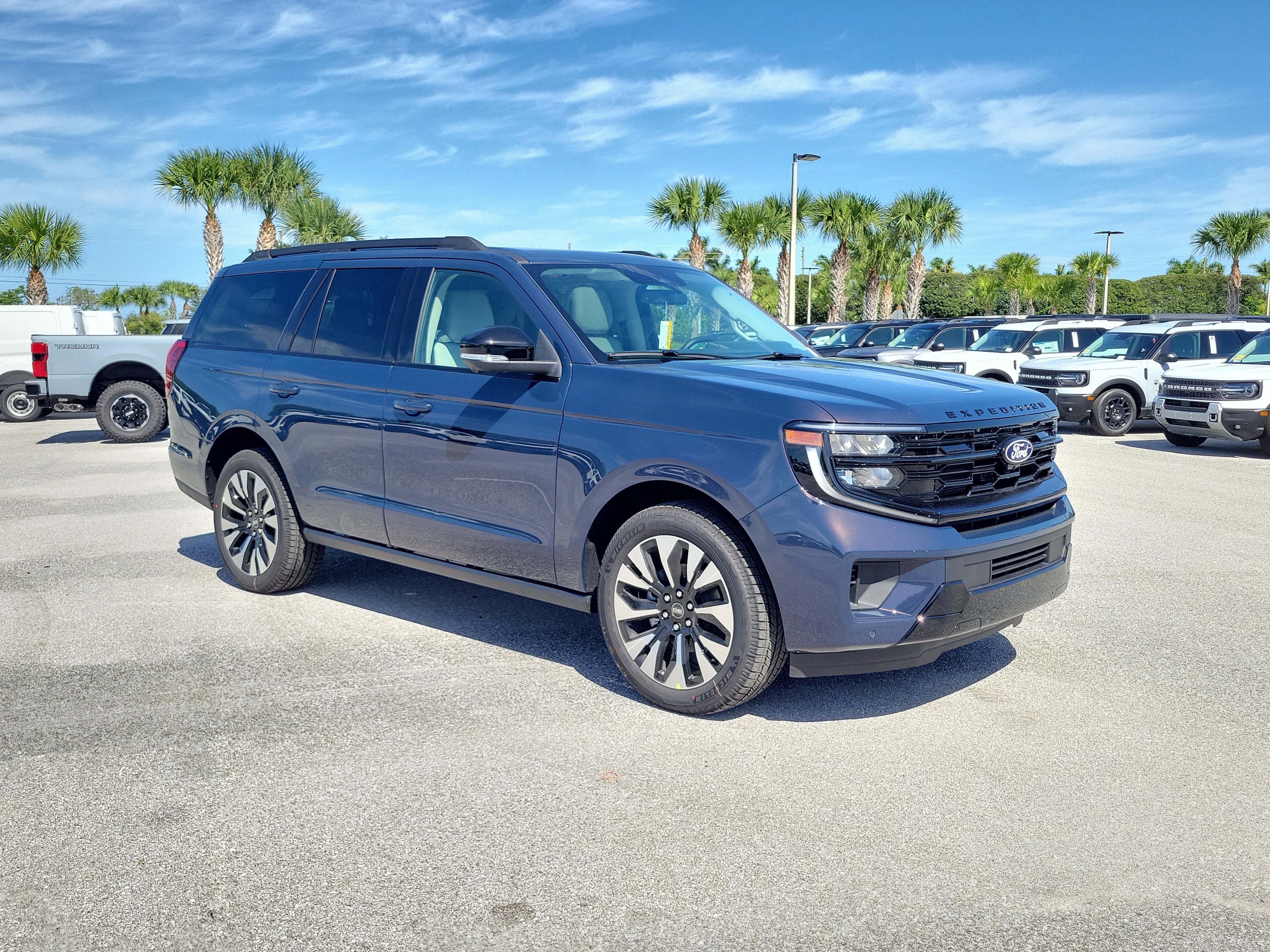2027 Ford Expedition Platinum