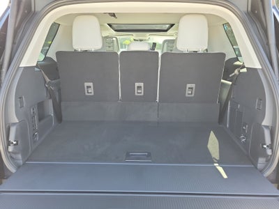 2027 Ford Expedition Platinum