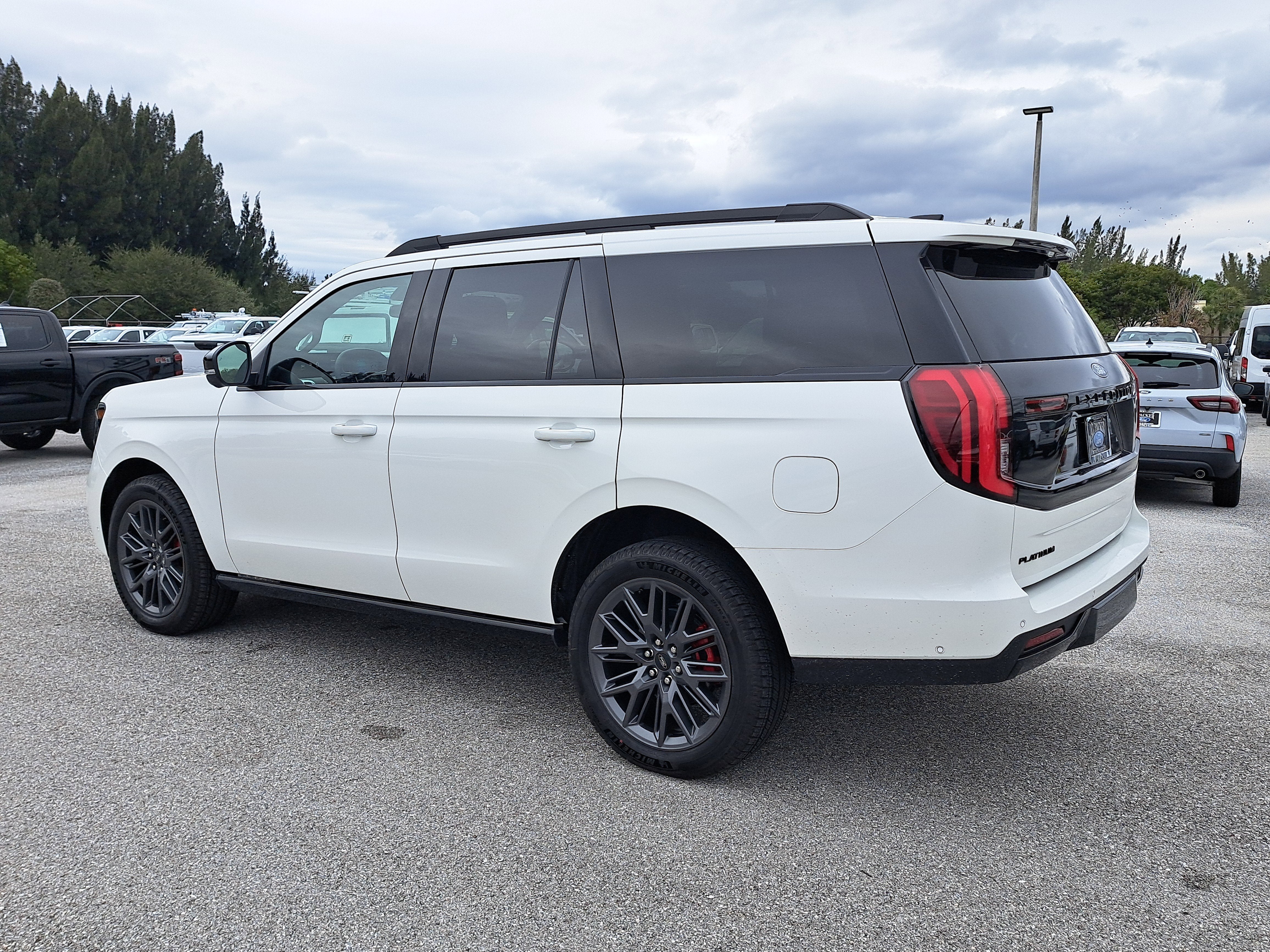 2025 Ford Expedition Platinum