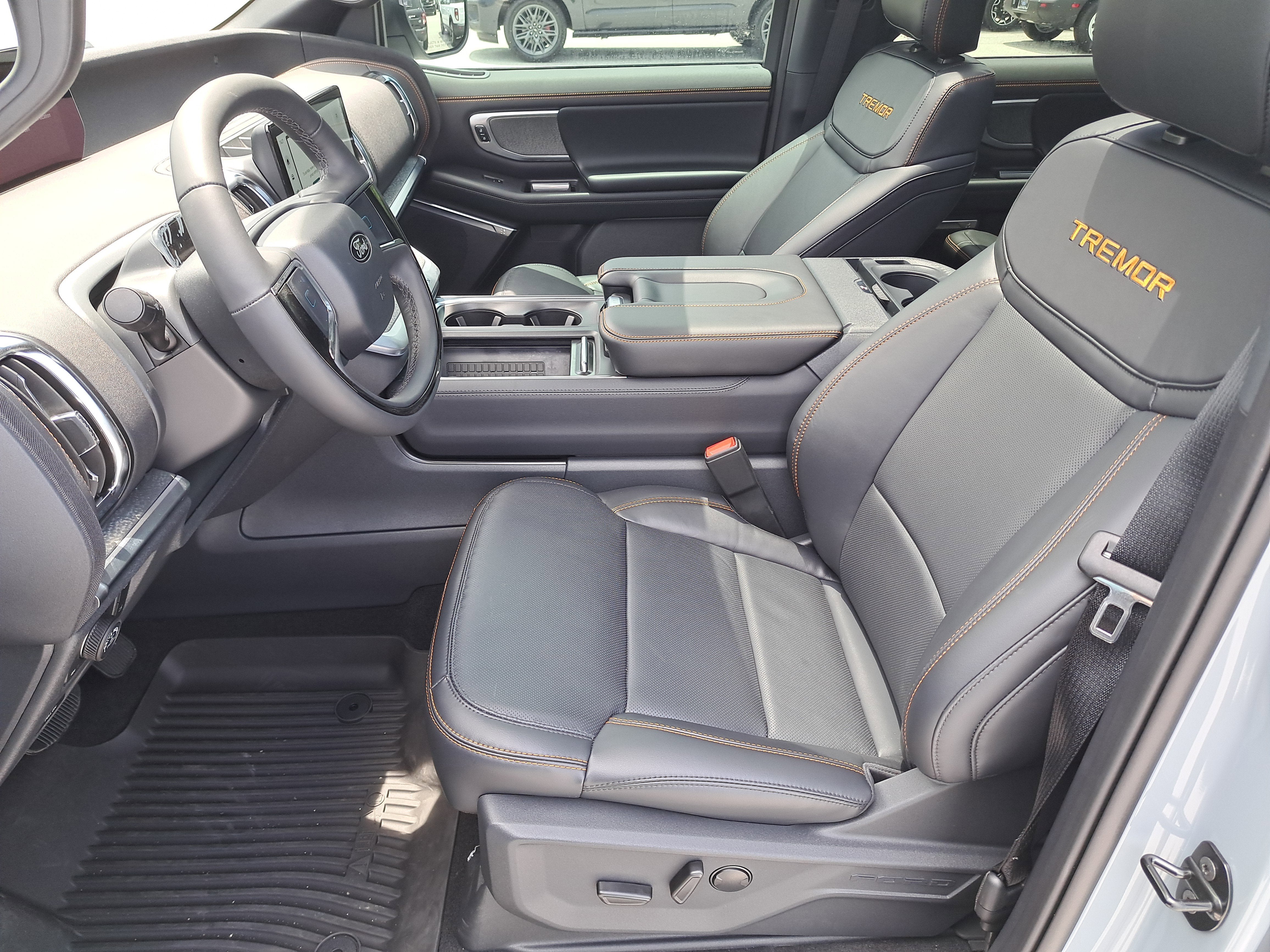 2025 Ford Expedition Tremor