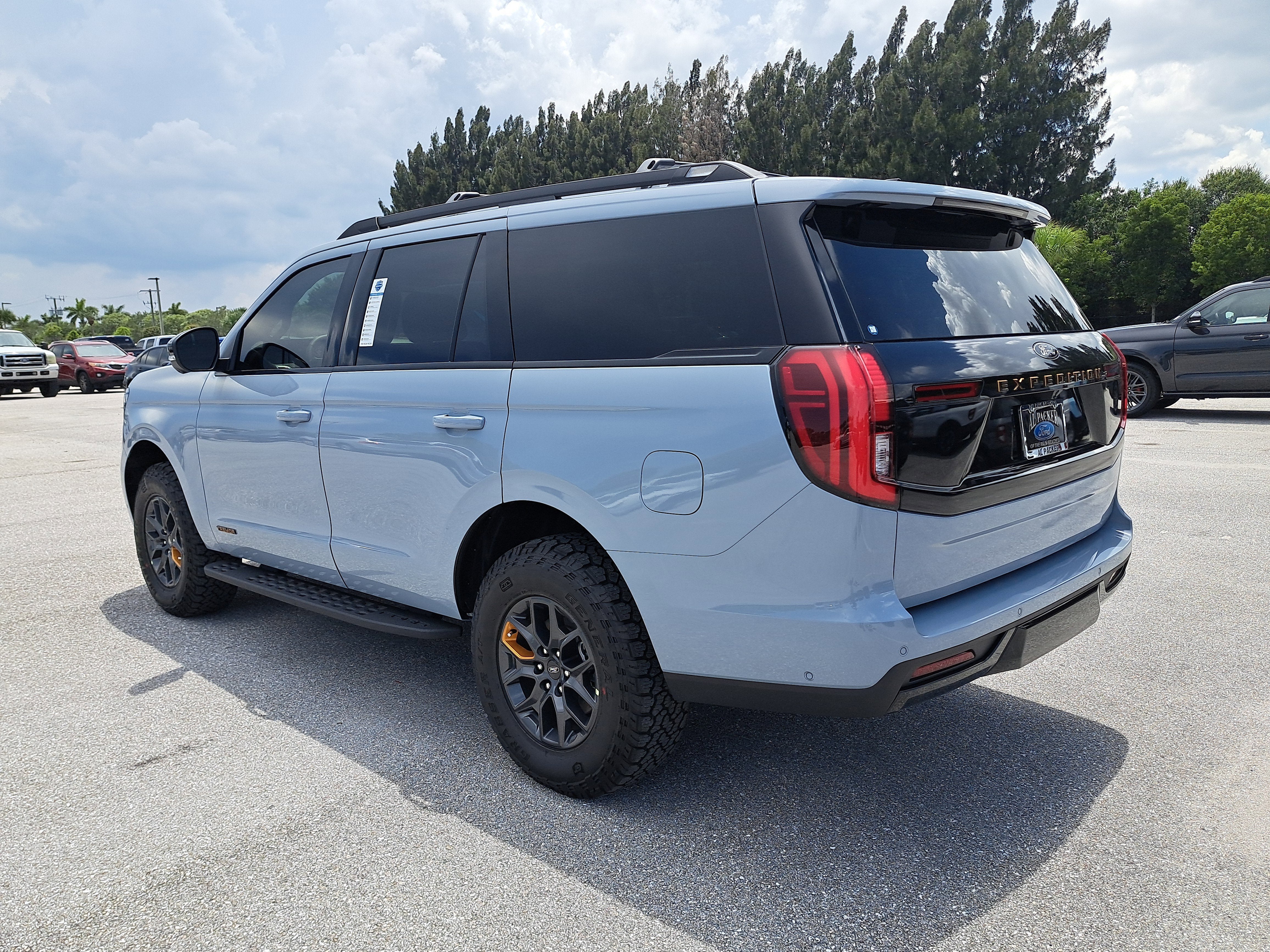 2025 Ford Expedition Tremor