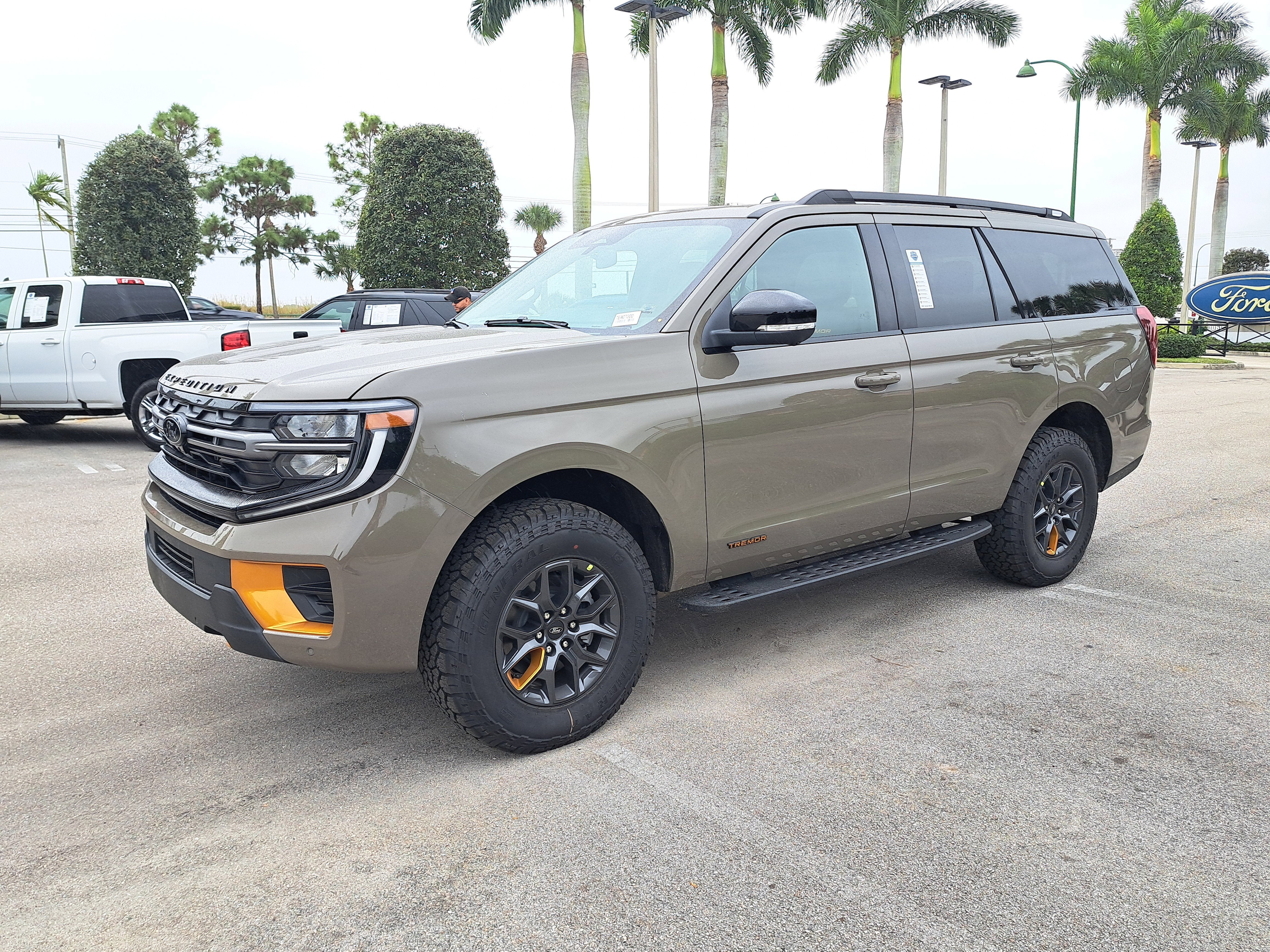 2026 Ford Expedition Tremor