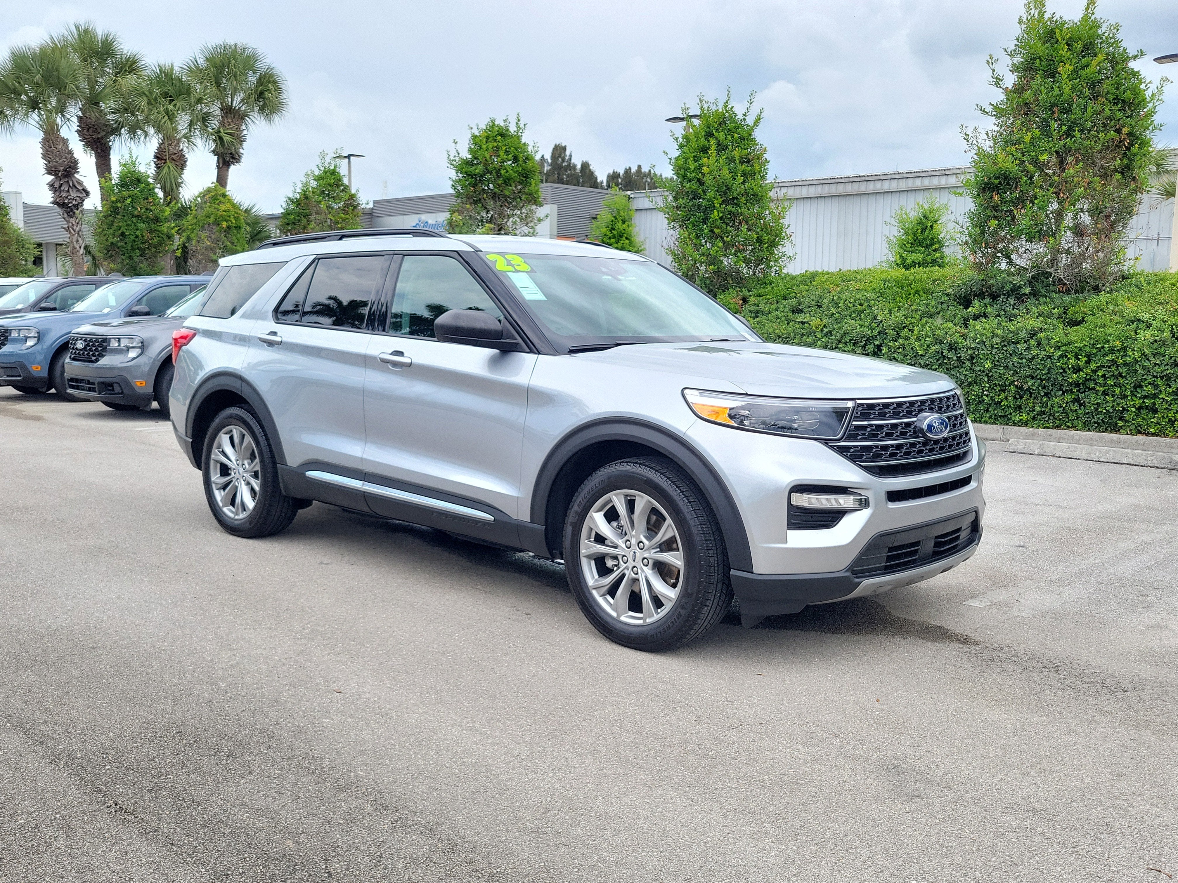 2023 Ford Explorer XLT