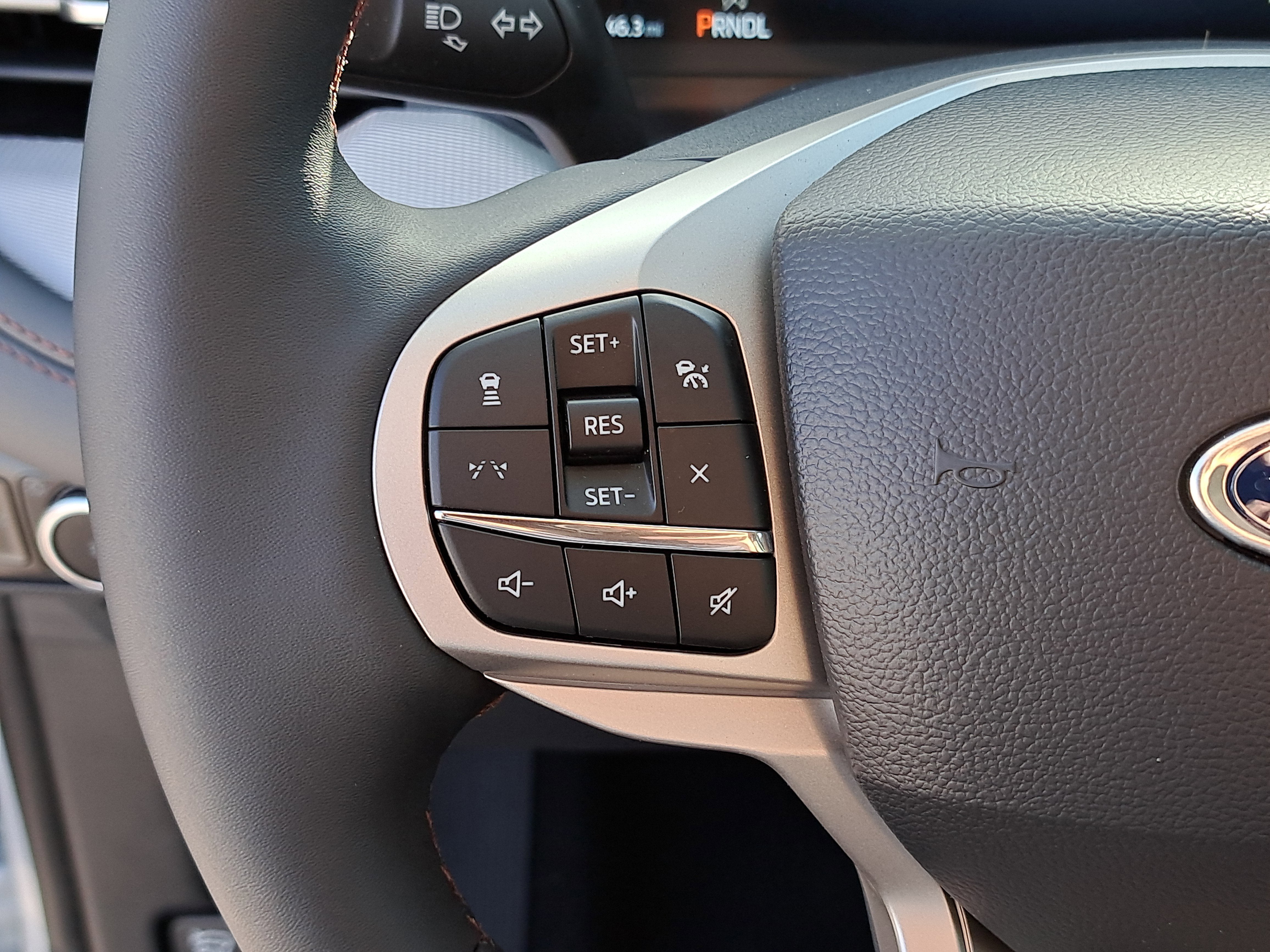 2026 Ford Explorer Active w/200A Pkg