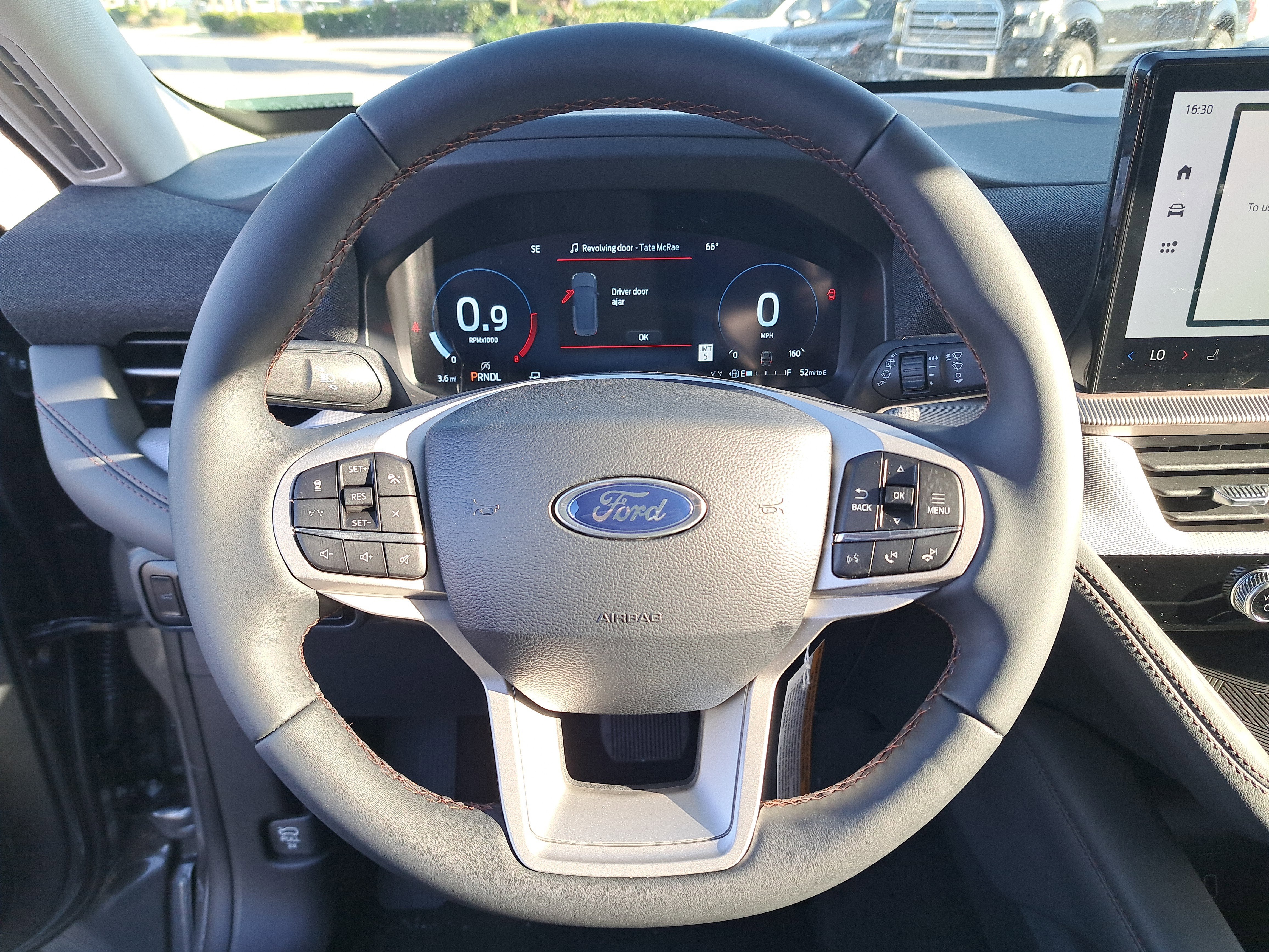 2026 Ford Explorer Active w/200A Pkg