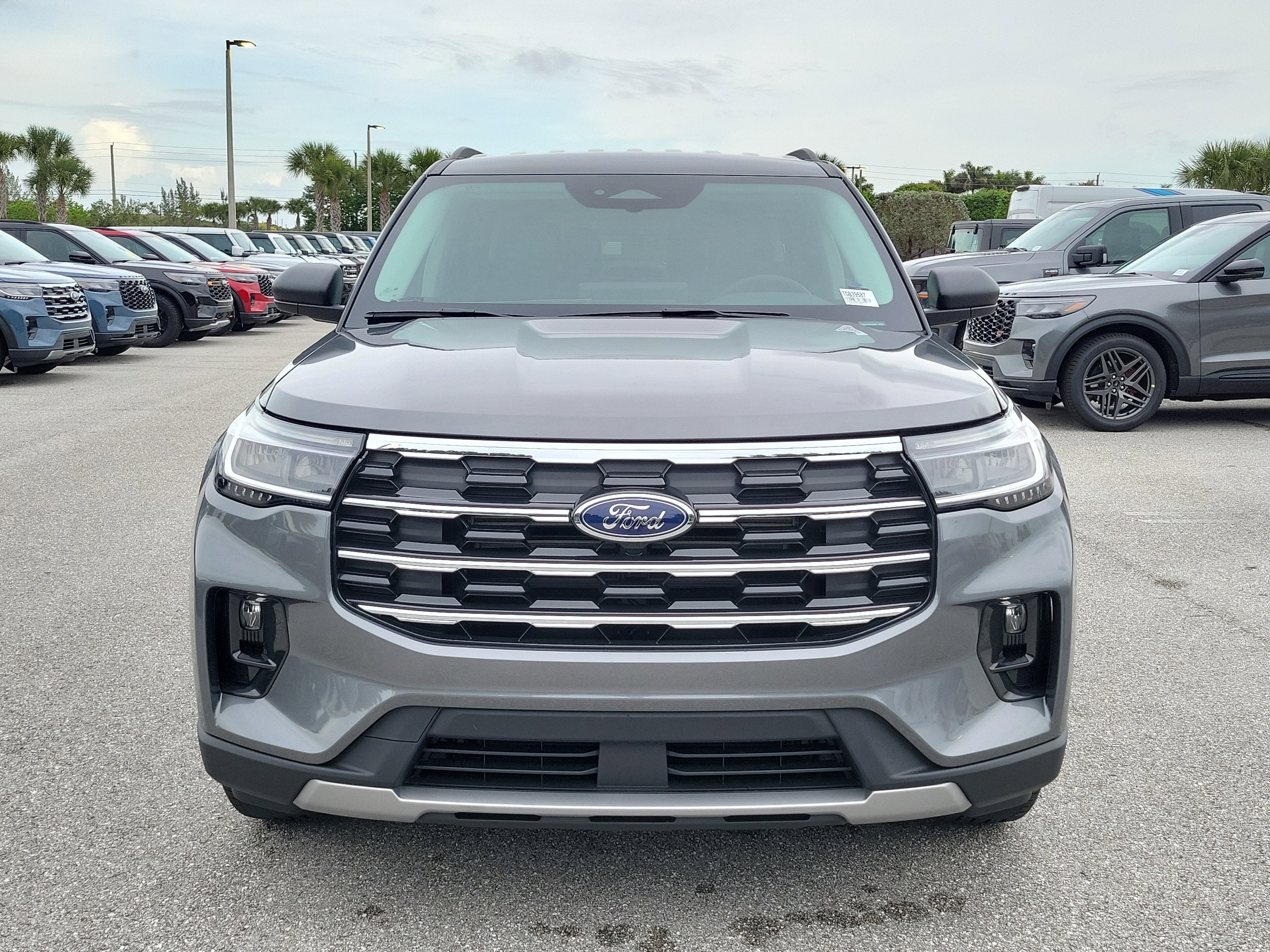 2026 Ford Explorer Active w/200A Pkg