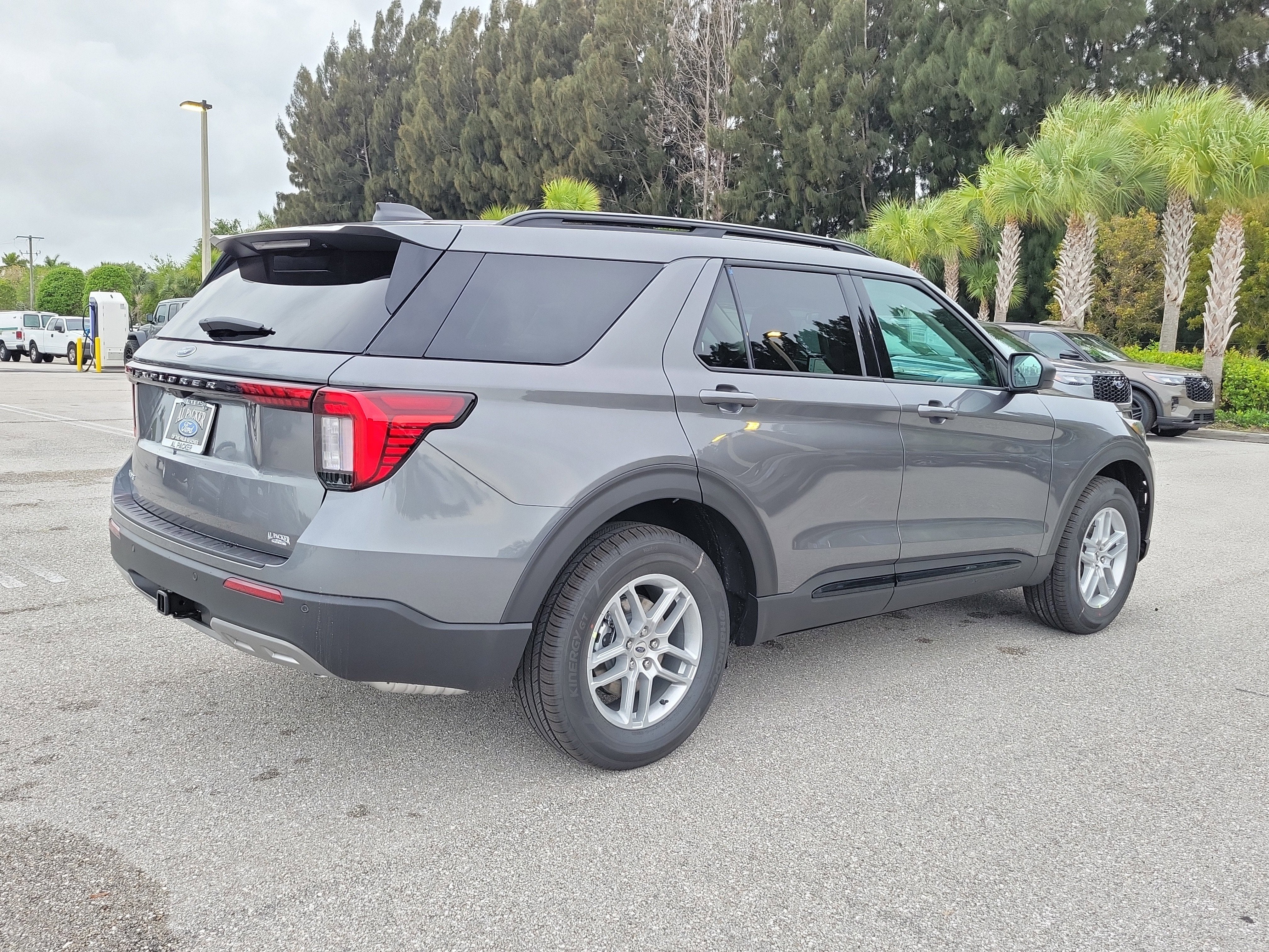 2026 Ford Explorer Active w/200A Pkg