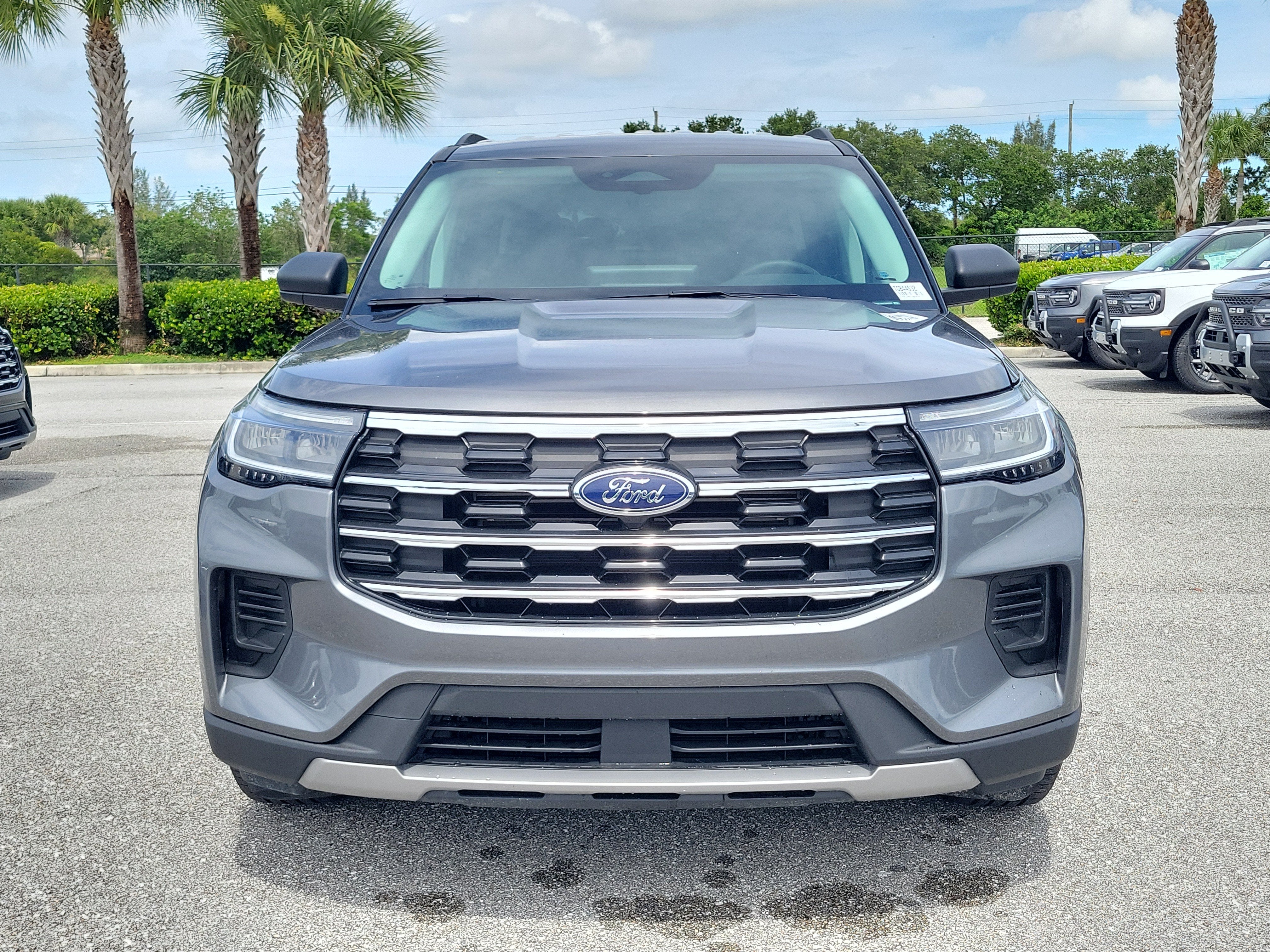 2026 Ford Explorer Active w/200A Pkg