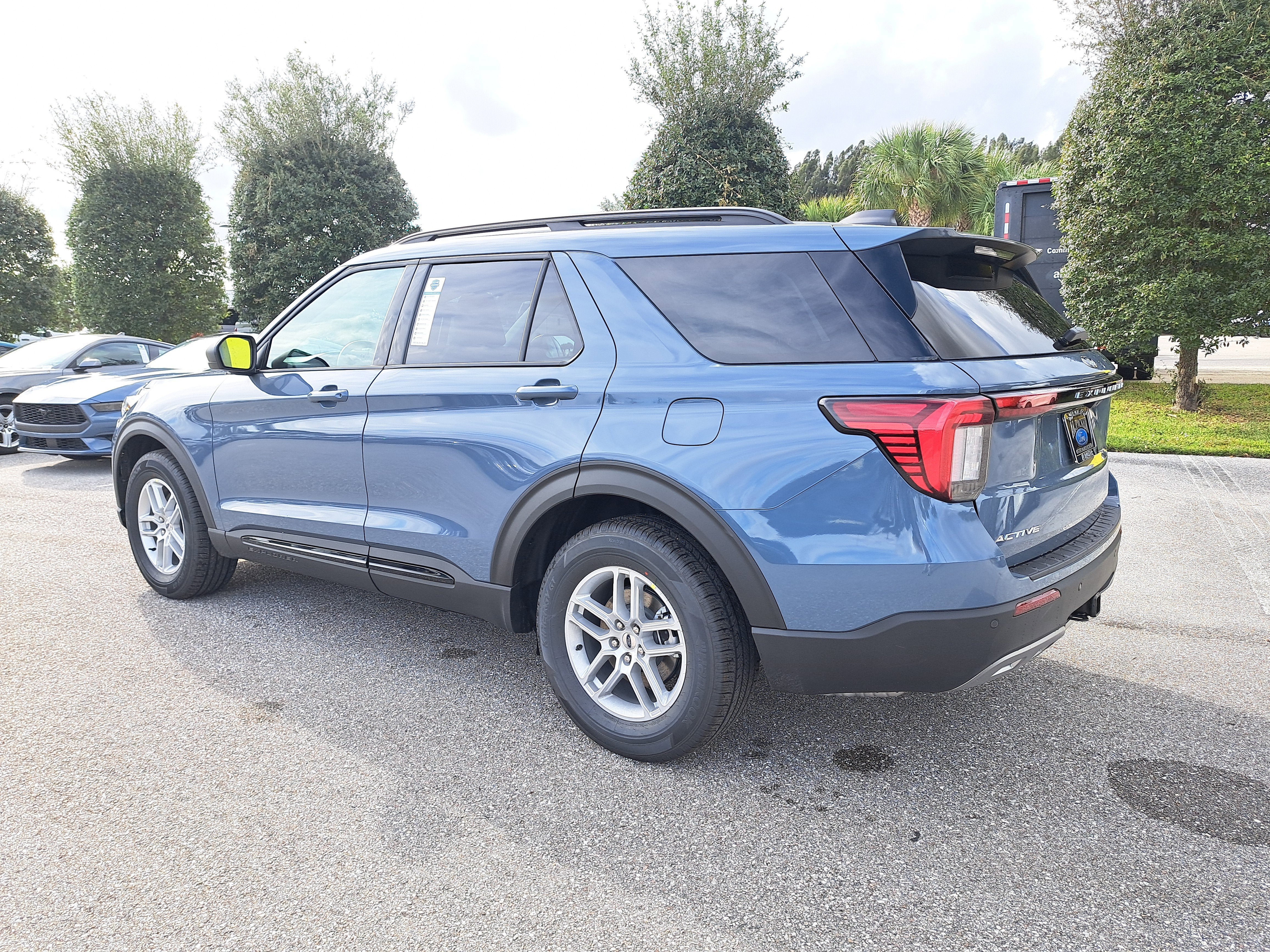 2026 Ford Explorer Active w/200A Pkg