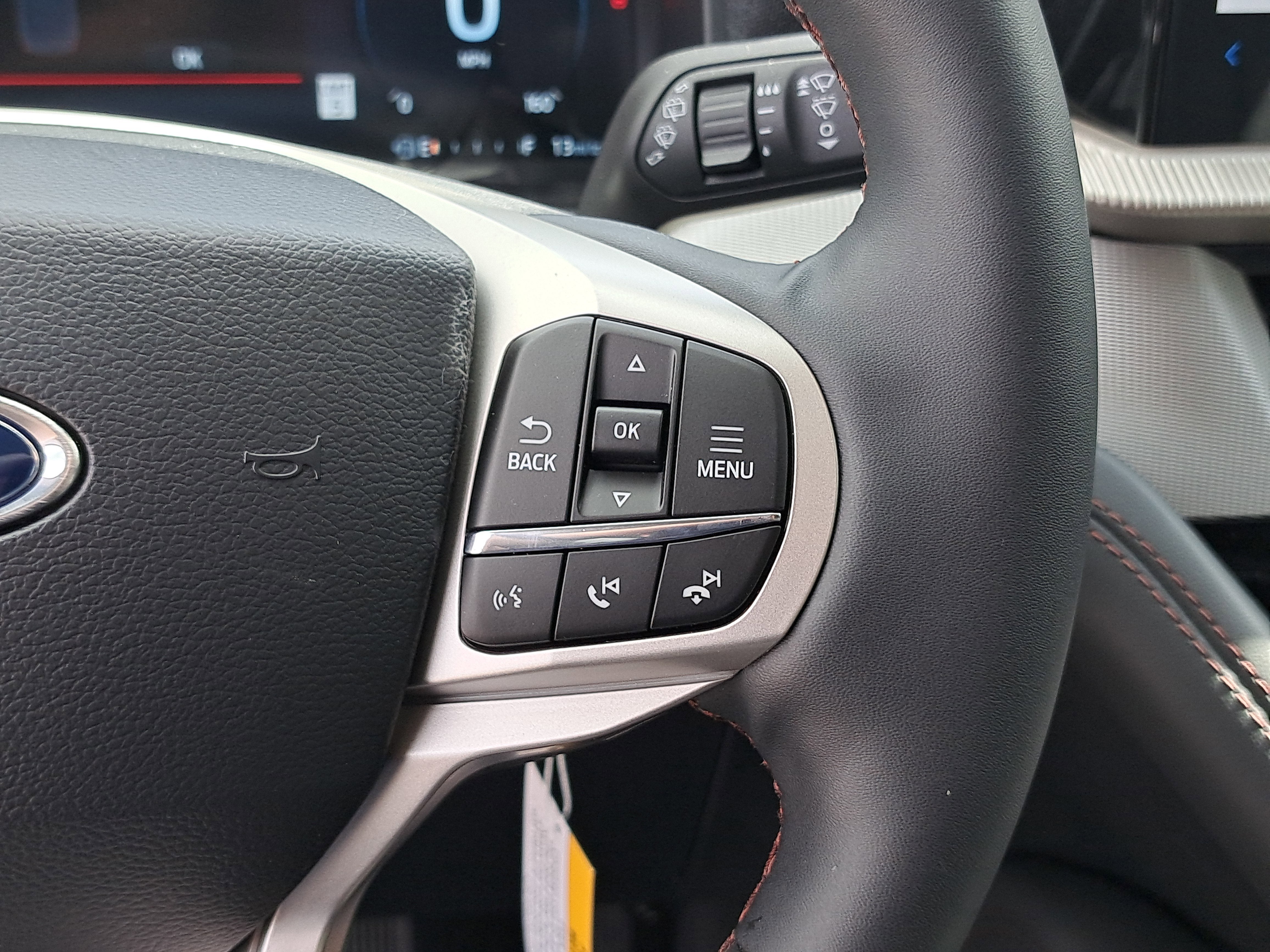 2026 Ford Explorer Active w/200A Pkg