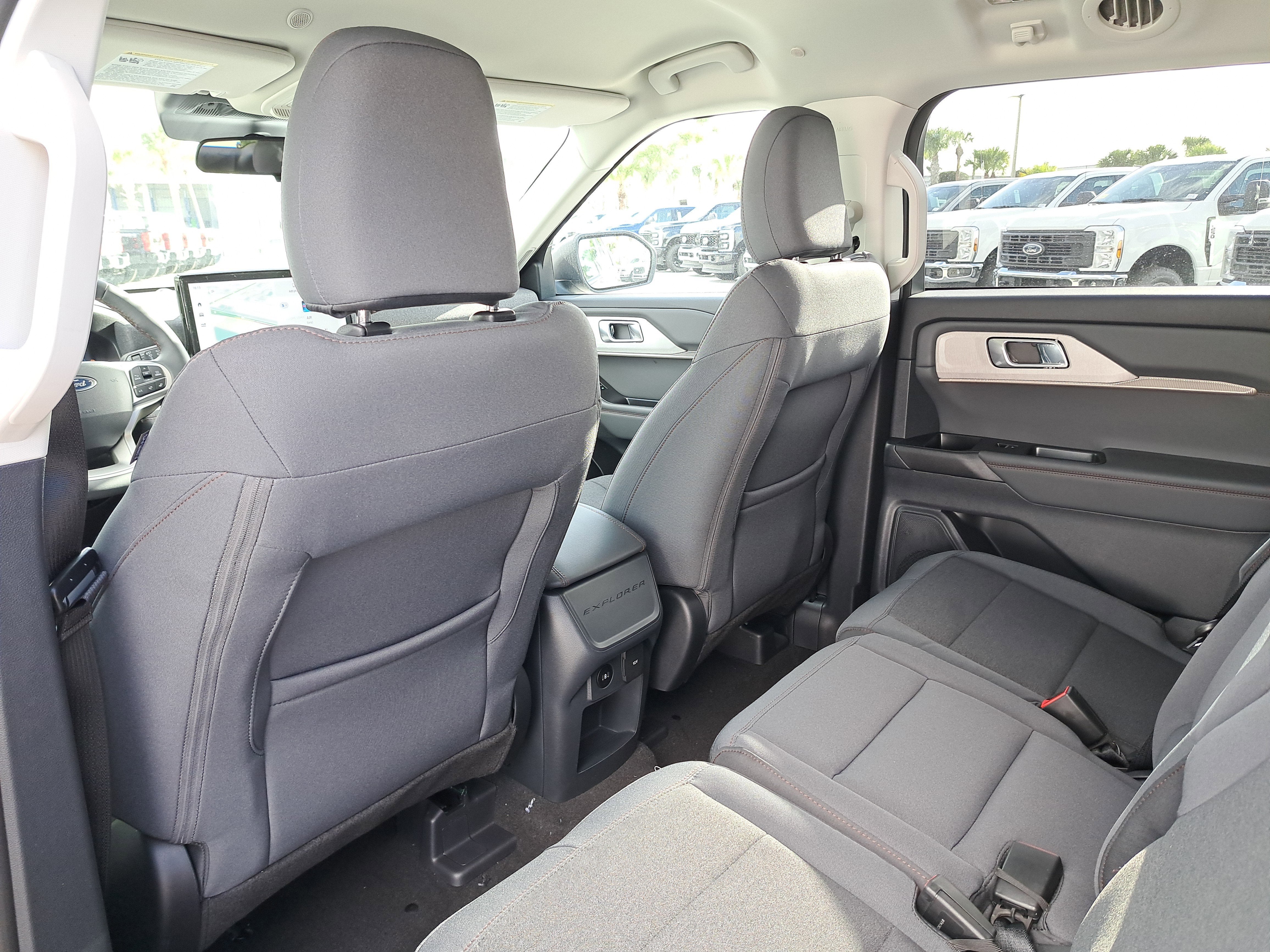 2026 Ford Explorer XLT