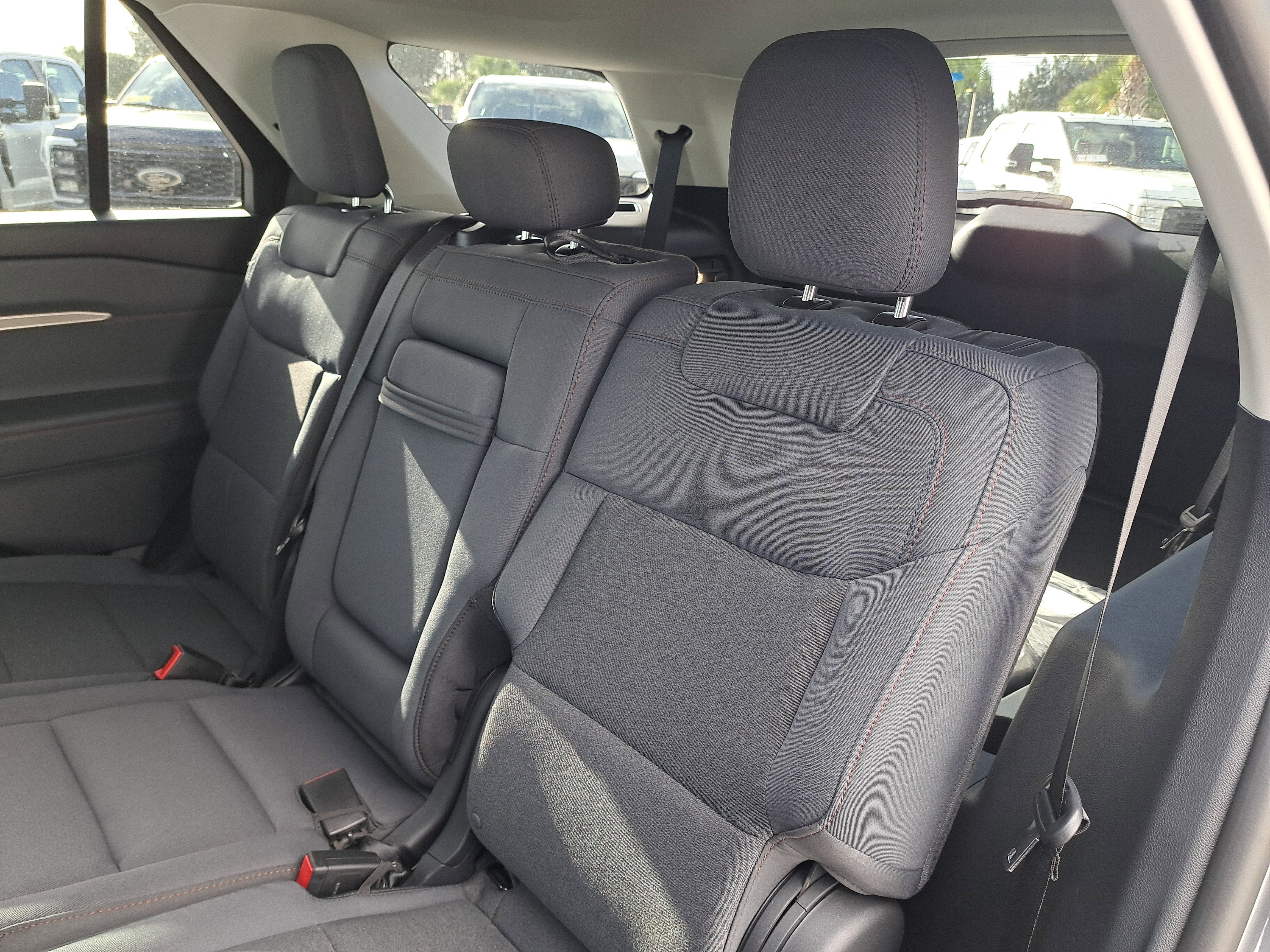 2026 Ford Explorer XLT