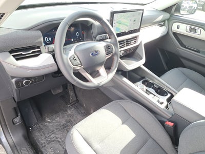 2026 Ford Explorer XLT