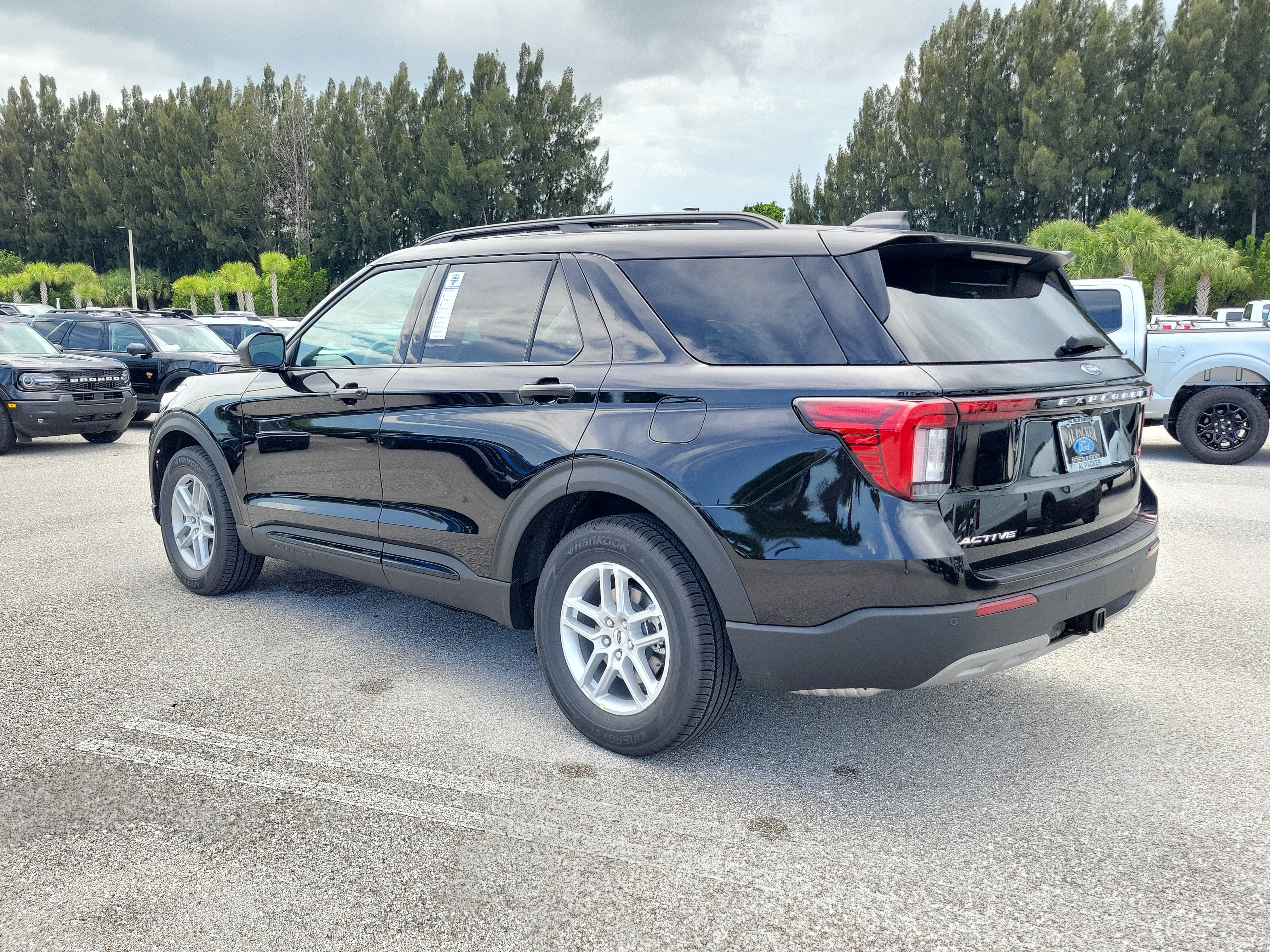 2026 Ford Explorer Active w/200A Pkg