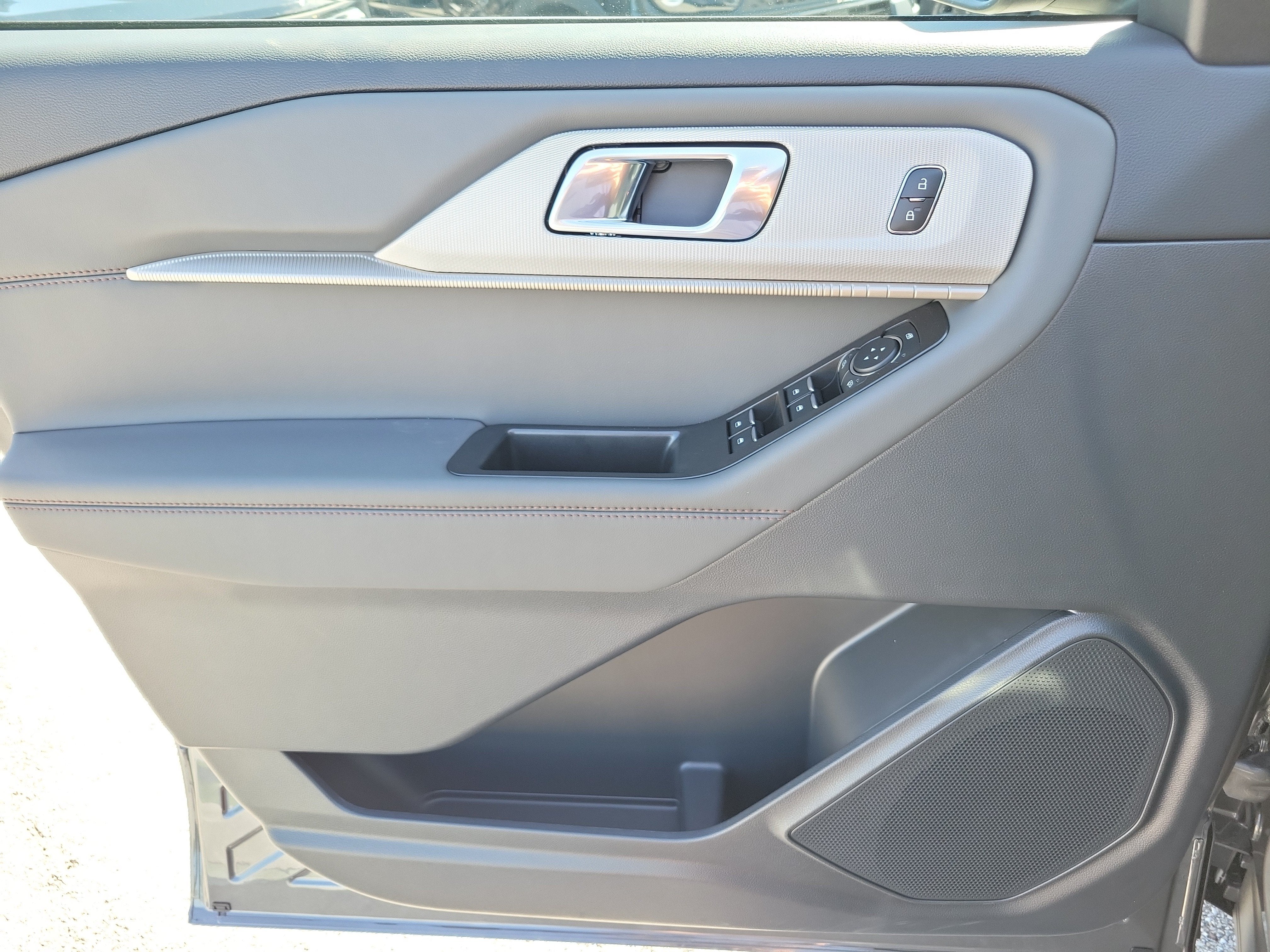2026 Ford Explorer XLT