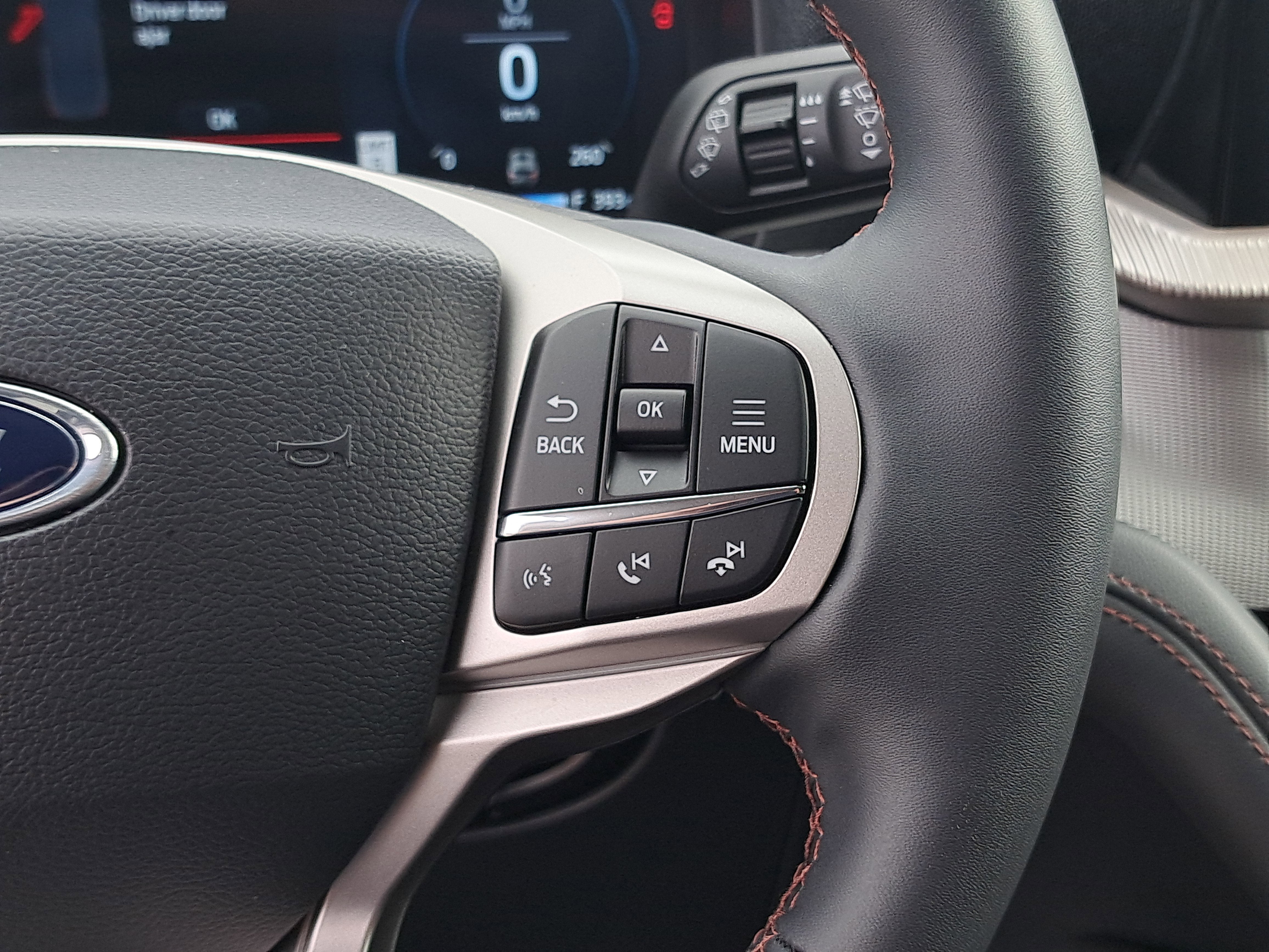 2026 Ford Explorer Active w/200A Pkg